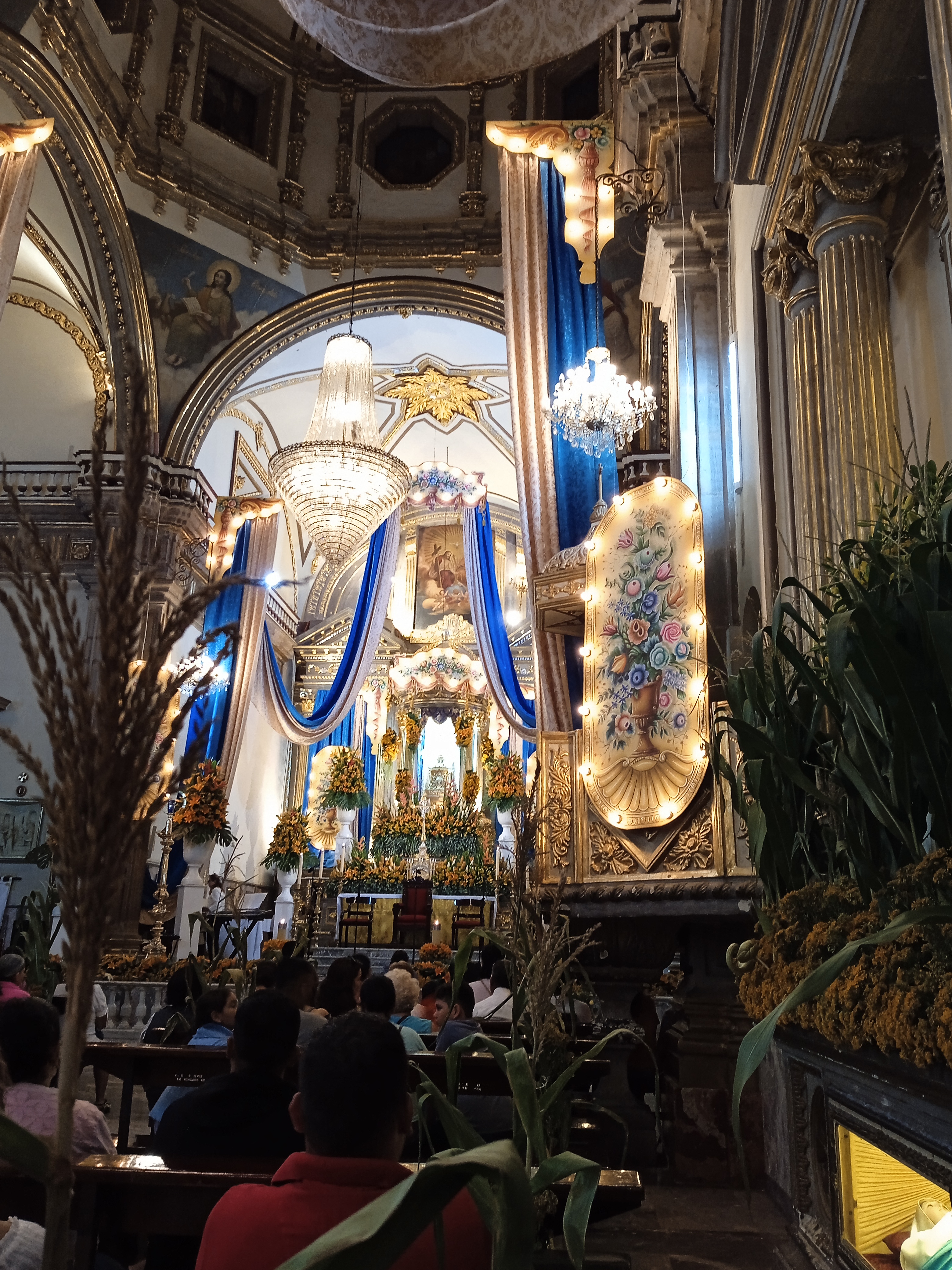 Birrieria El Famoso Zurdo image 7