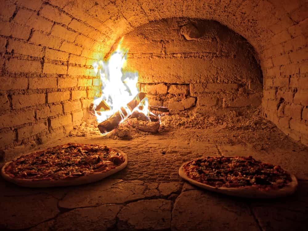 Pachecos Pizza image 4