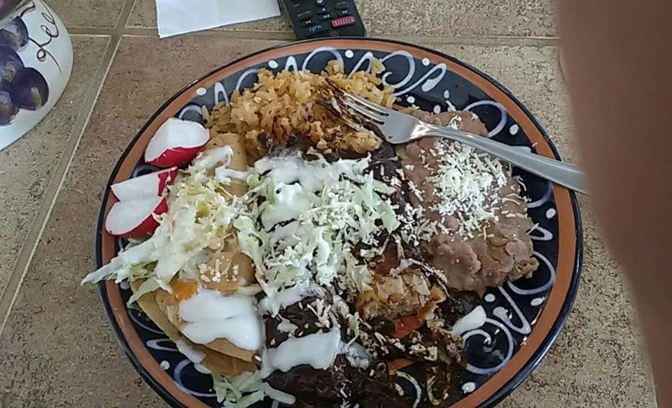 Sol Azteca Mexican/Seafood image 4