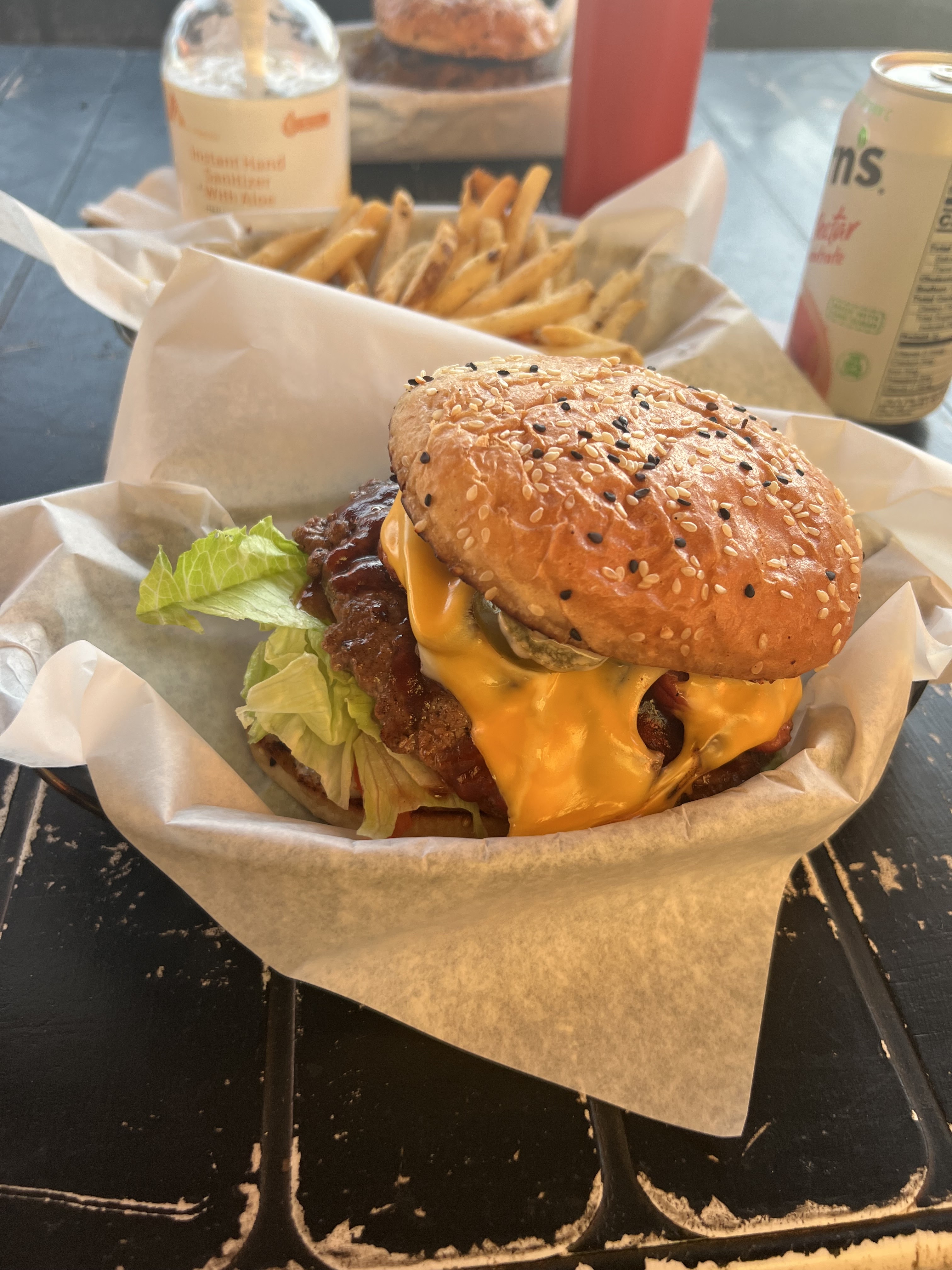 Samurai Burgers & Gaming image 4