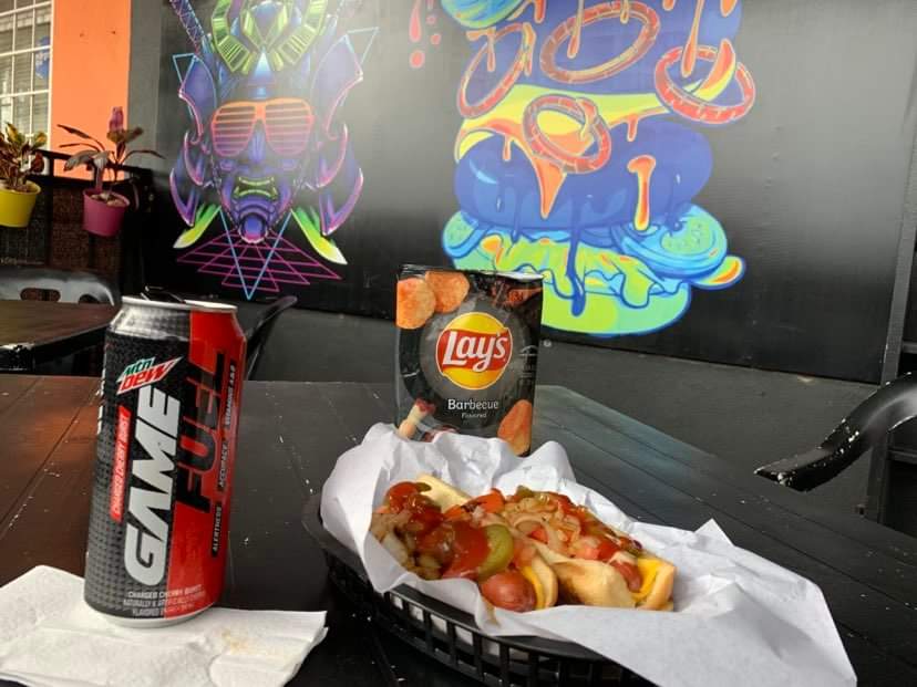 Samurai Burgers & Gaming image 10