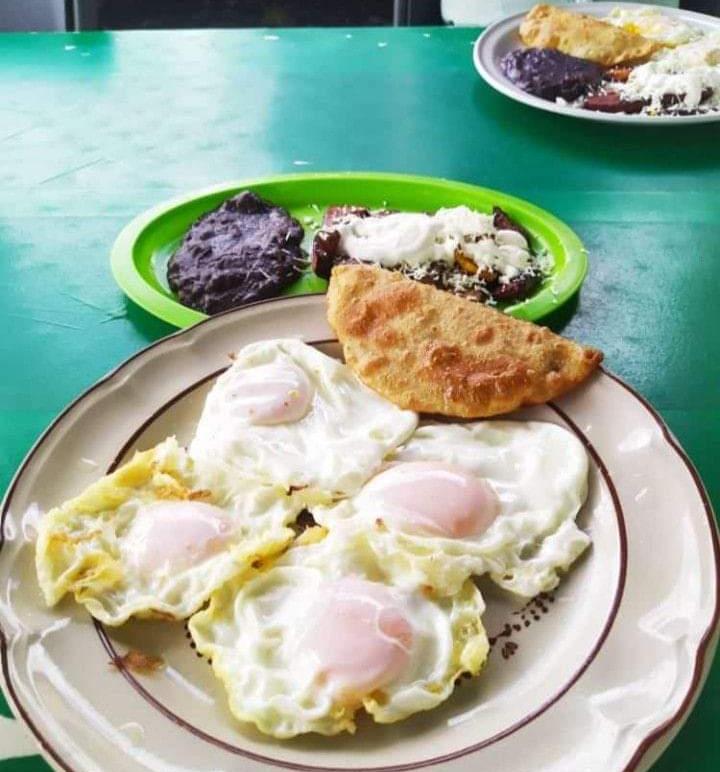 Antojitos Martha image 2