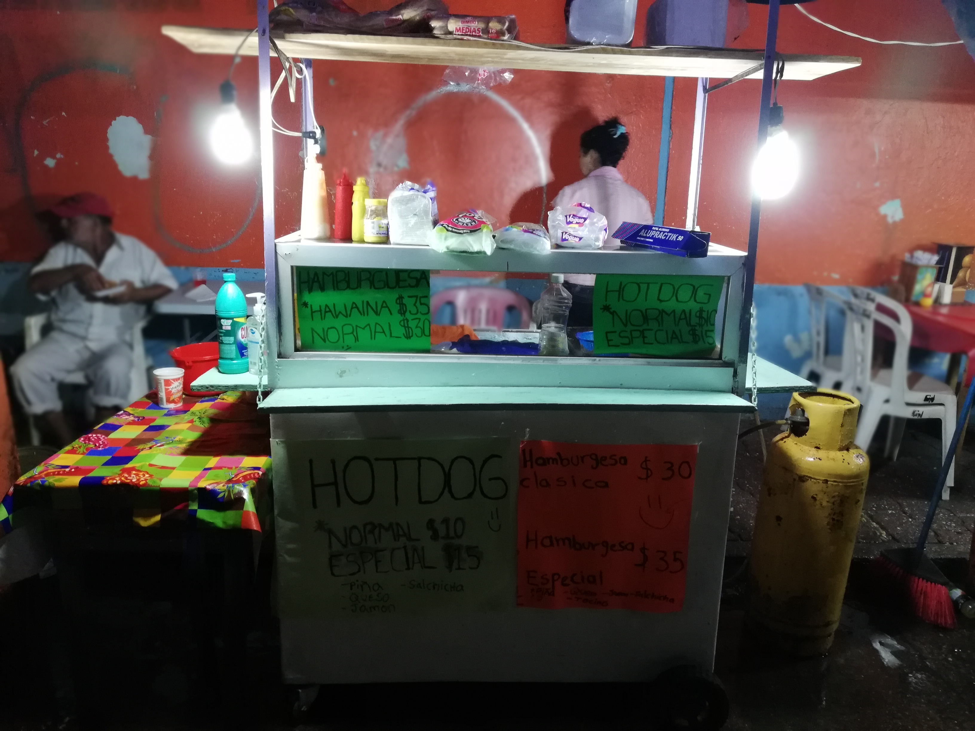 Hot dog y hamburguesas ''cash" image 1