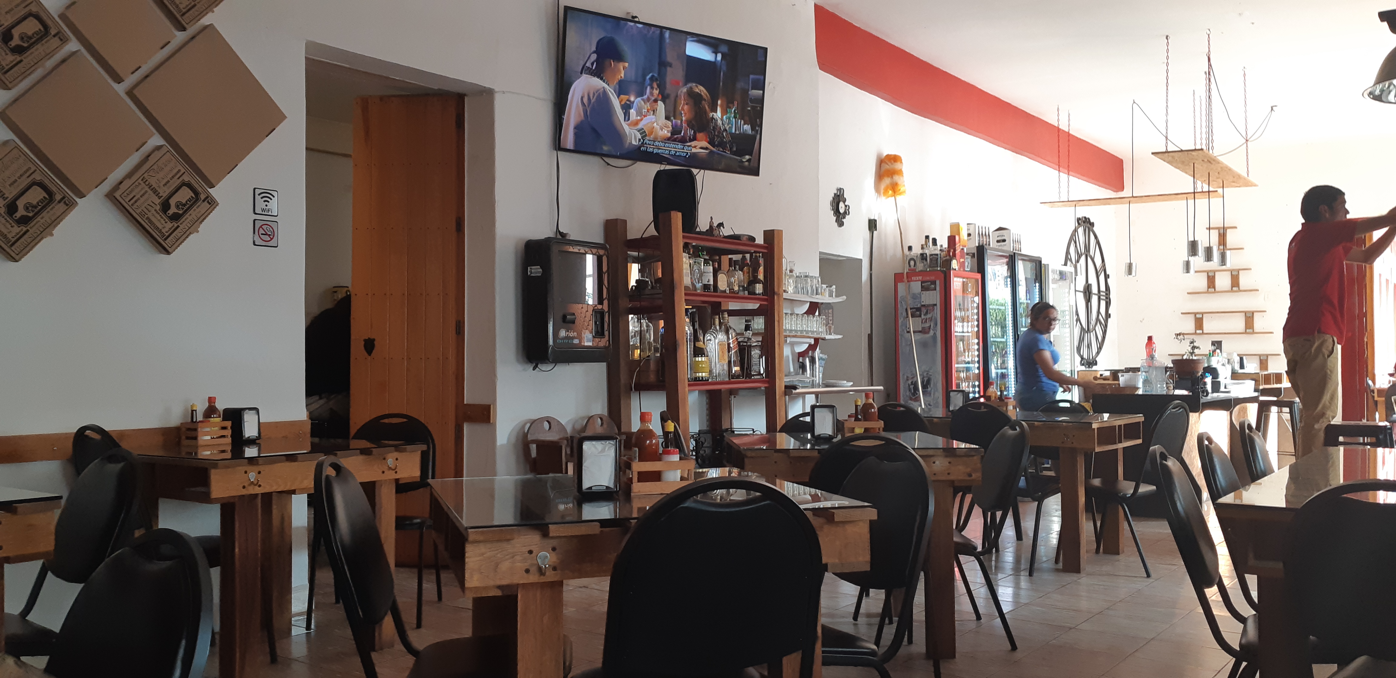 La Calle - Pizza, Burger & Snack image 1