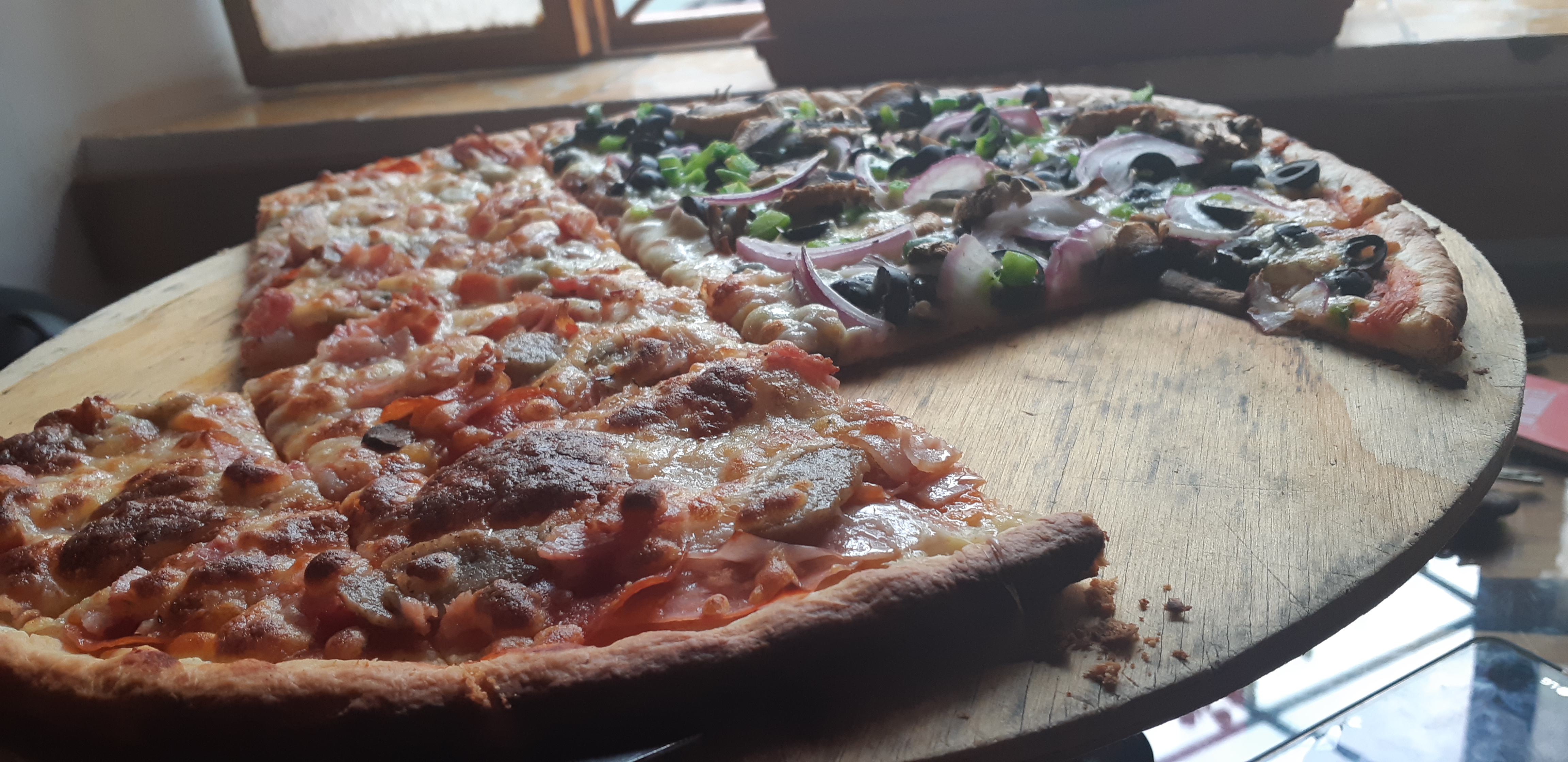 La Calle - Pizza, Burger & Snack image 8