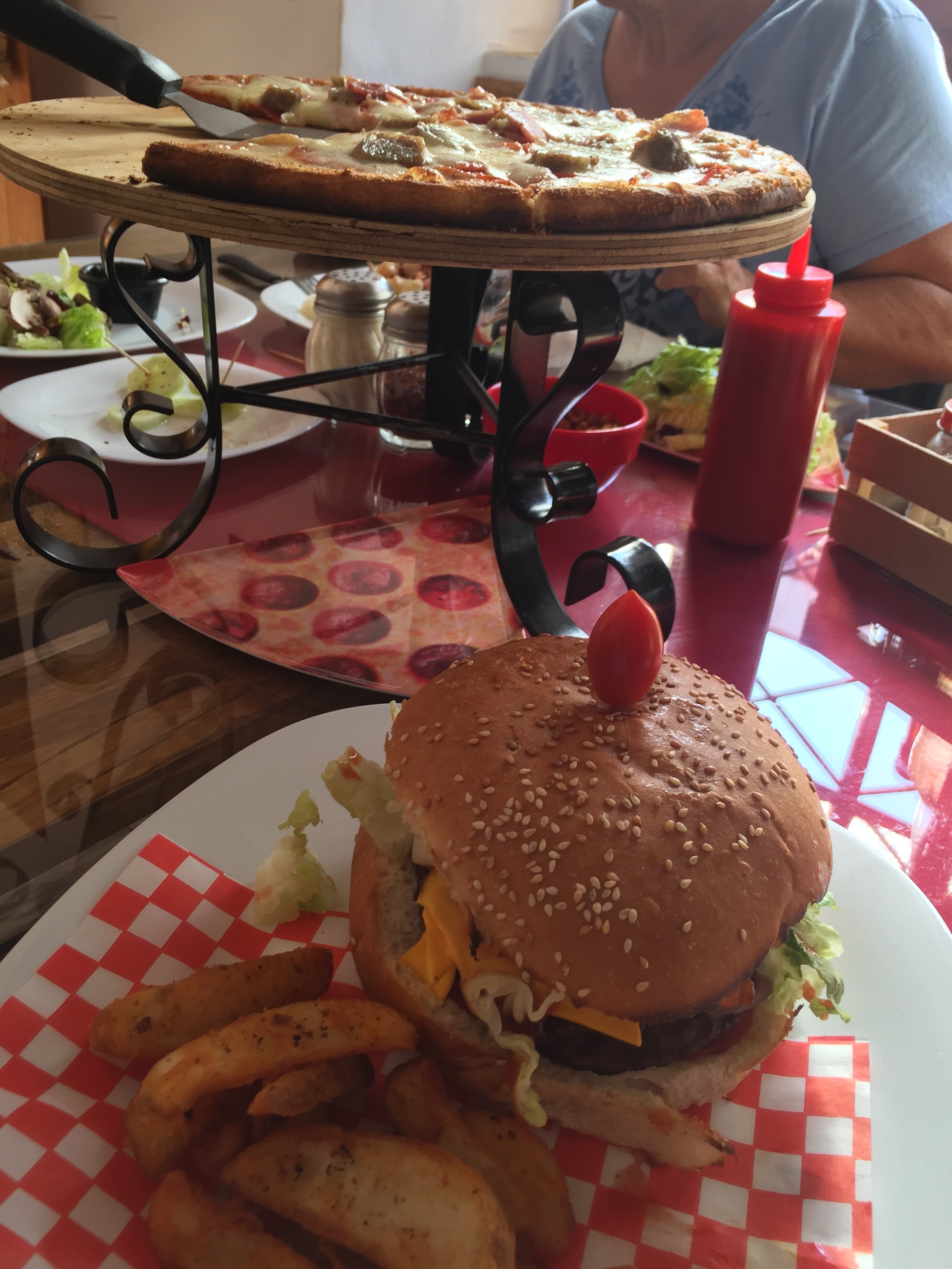 La Calle - Pizza, Burger & Snack image 10