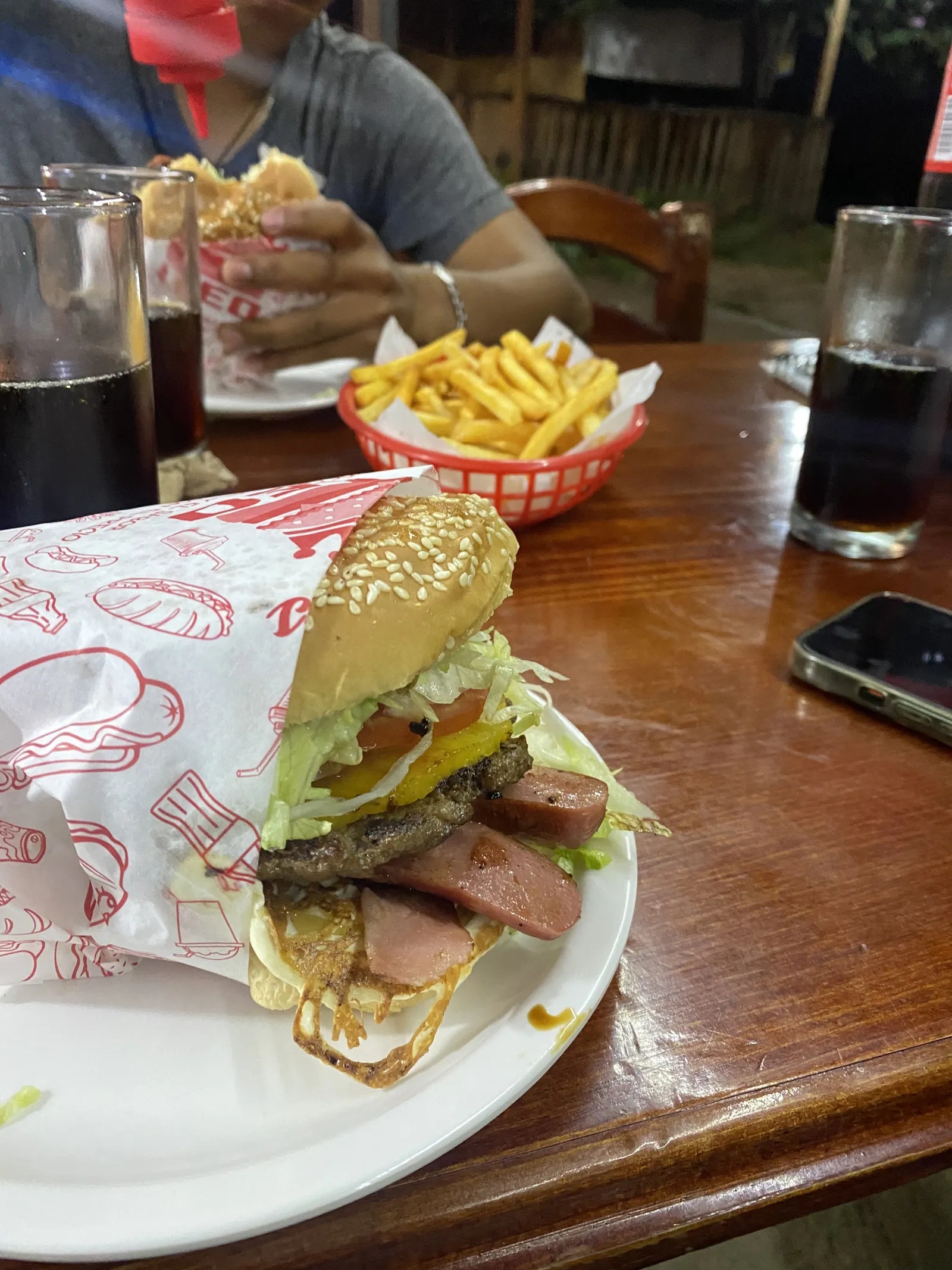 Hamburguesas Leo image 2