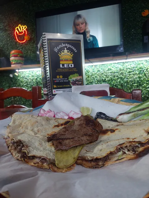 Hamburguesas Leo image 4