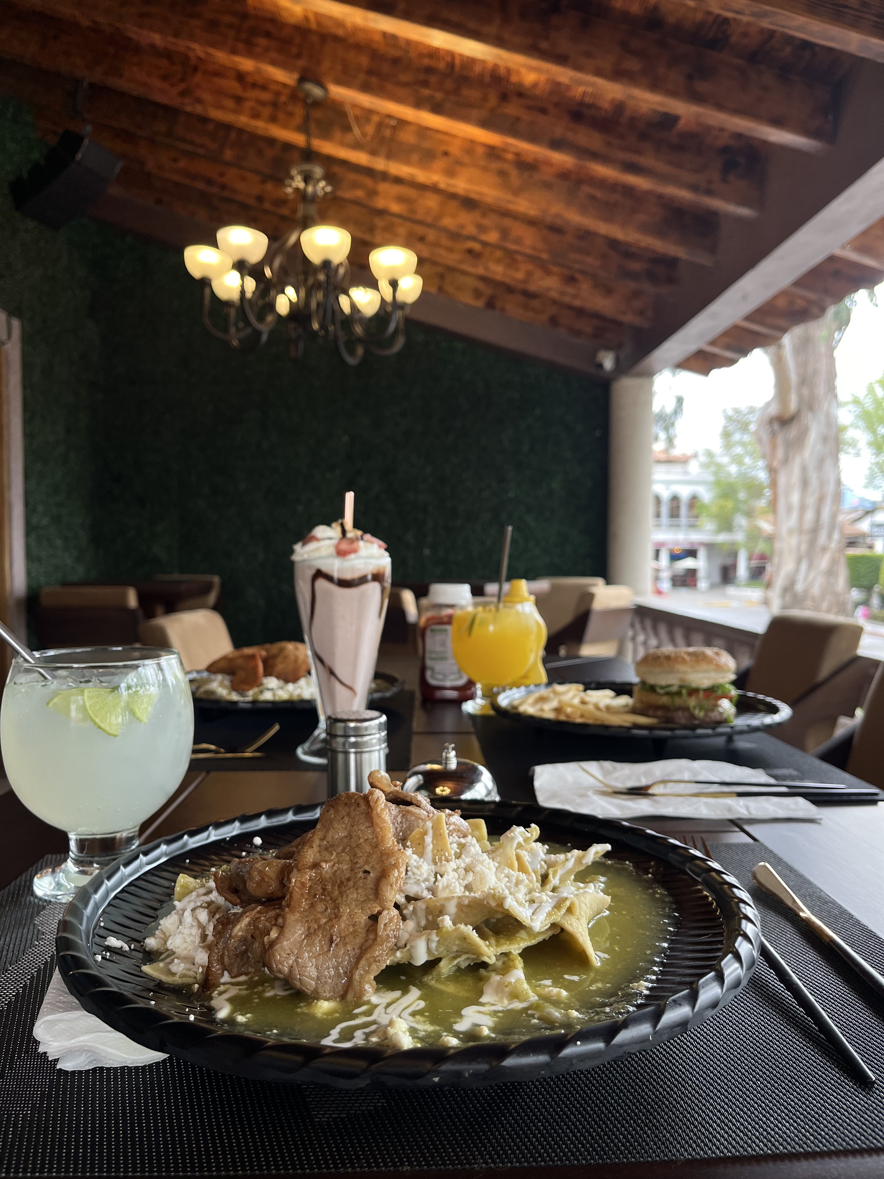 Glamour Terraza image 2