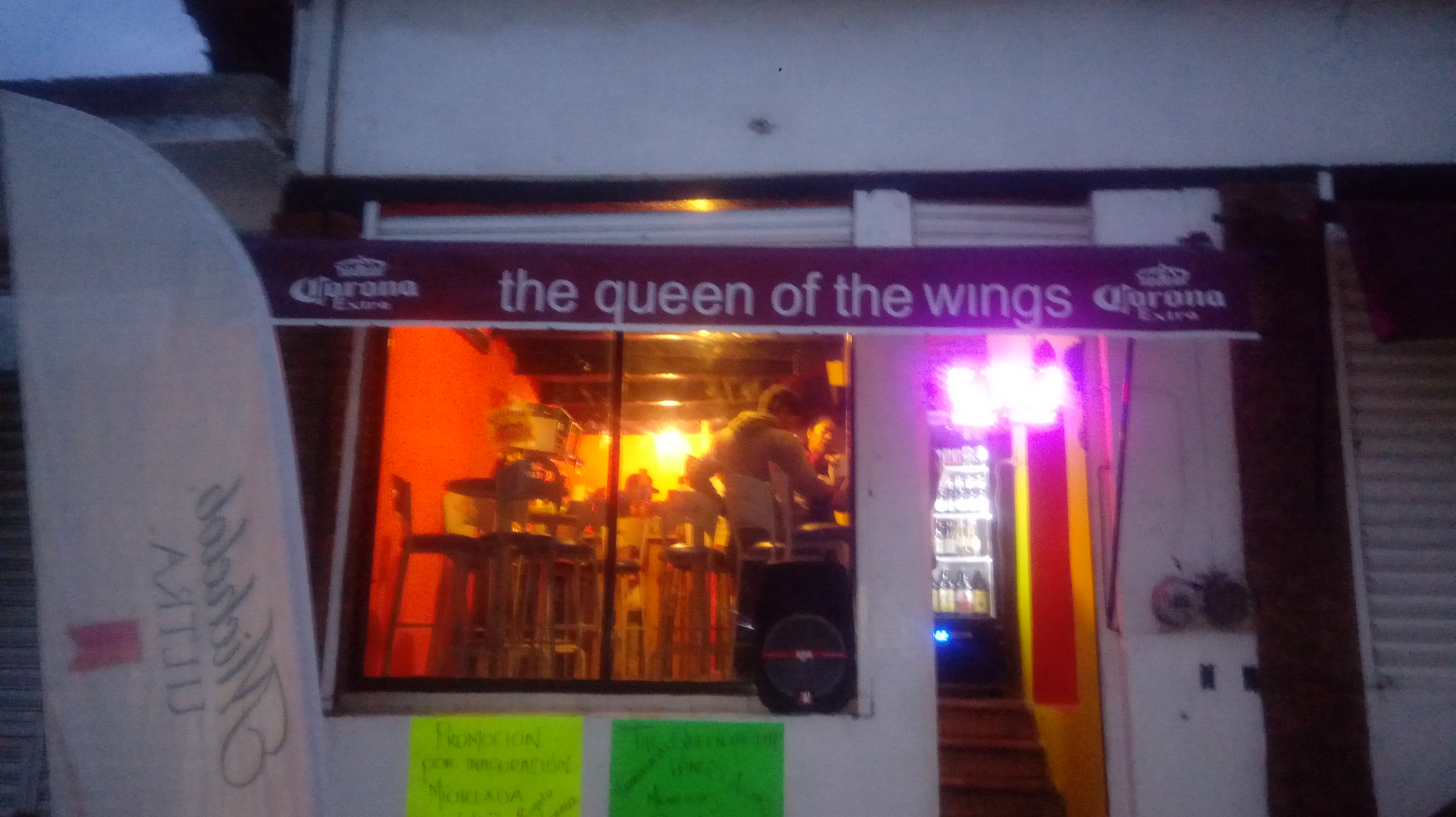 The queen of the wings image 1