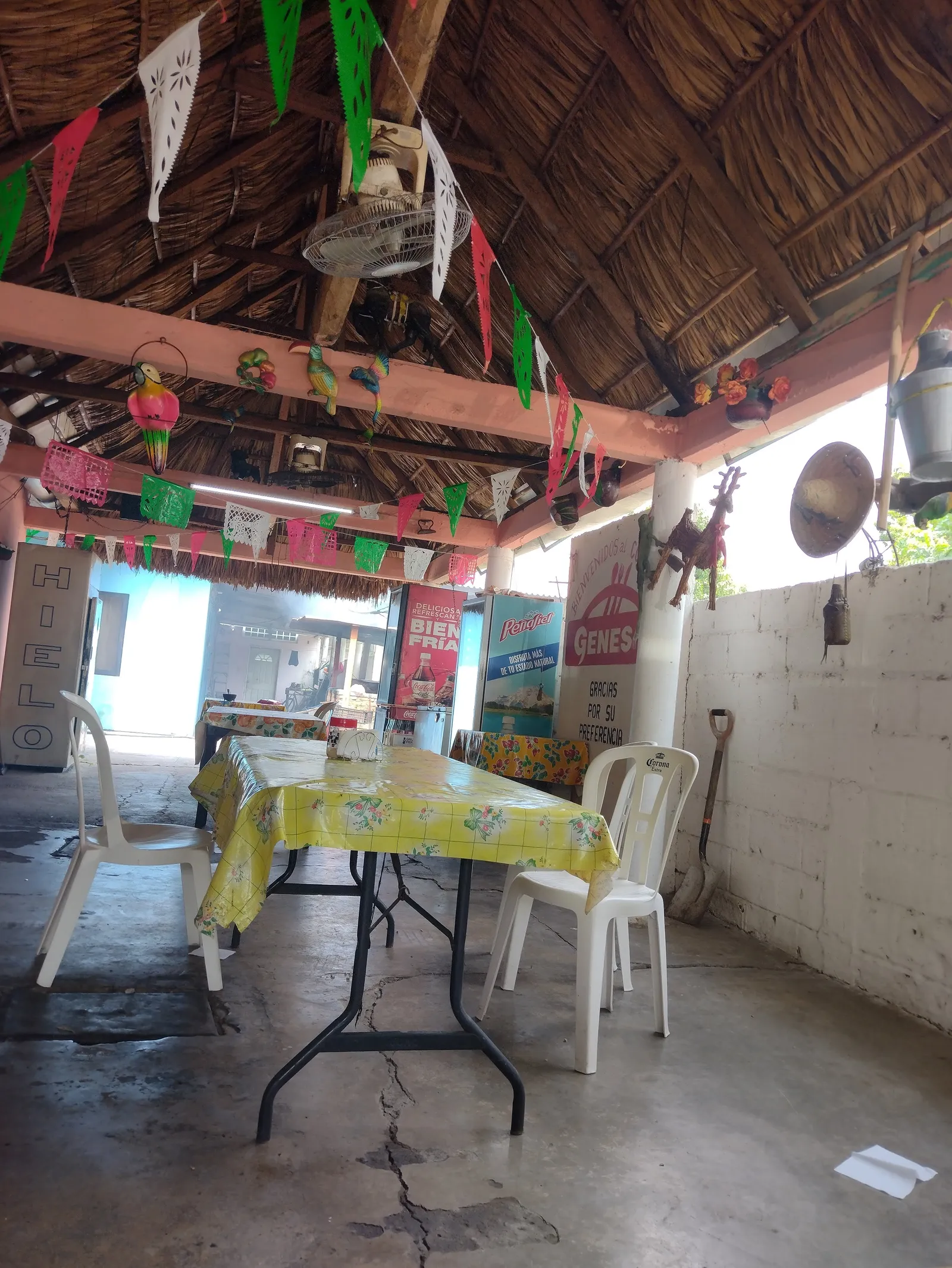 Comedor Genesis image 1