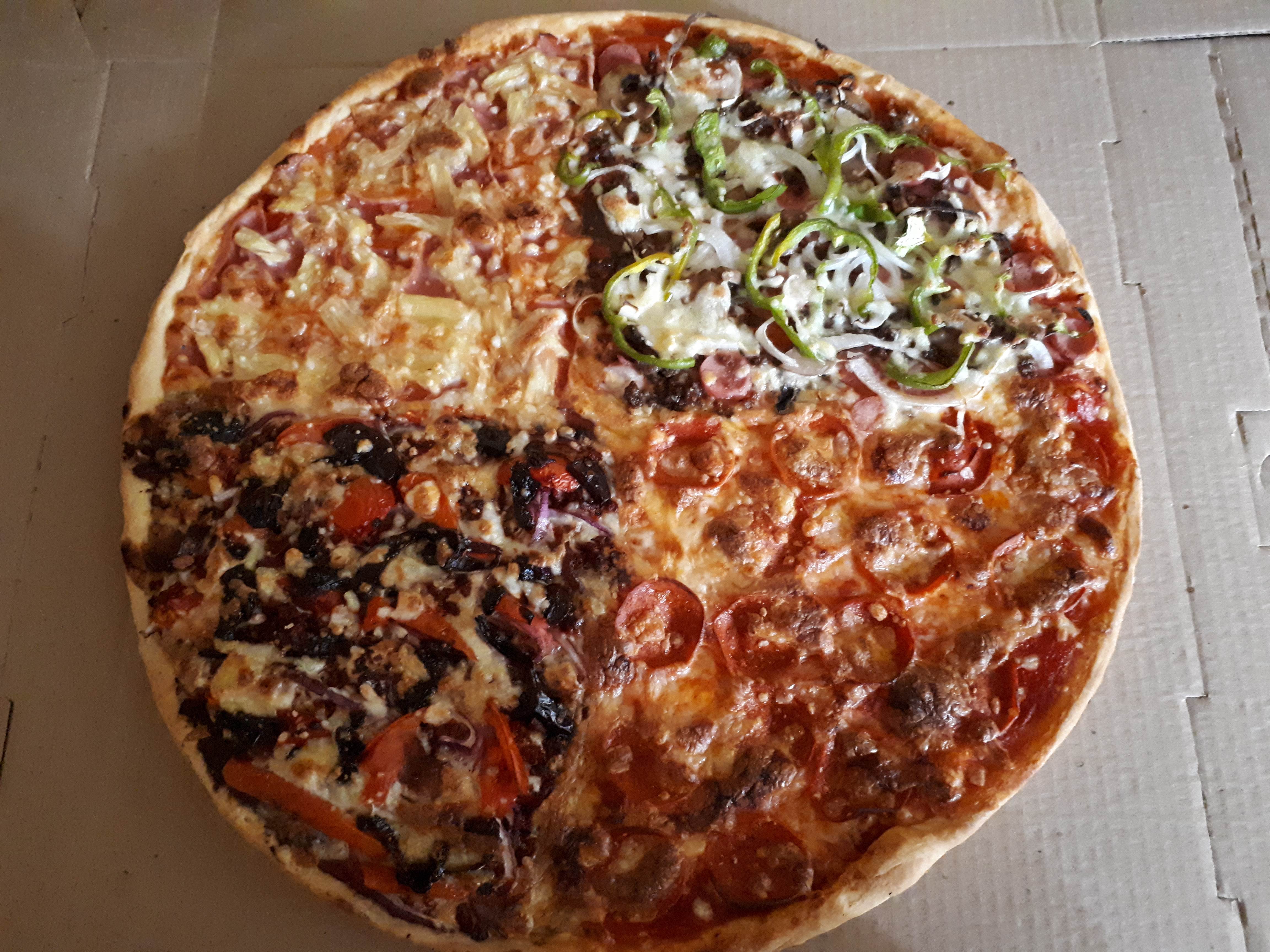 Rayo's Pizza image 2