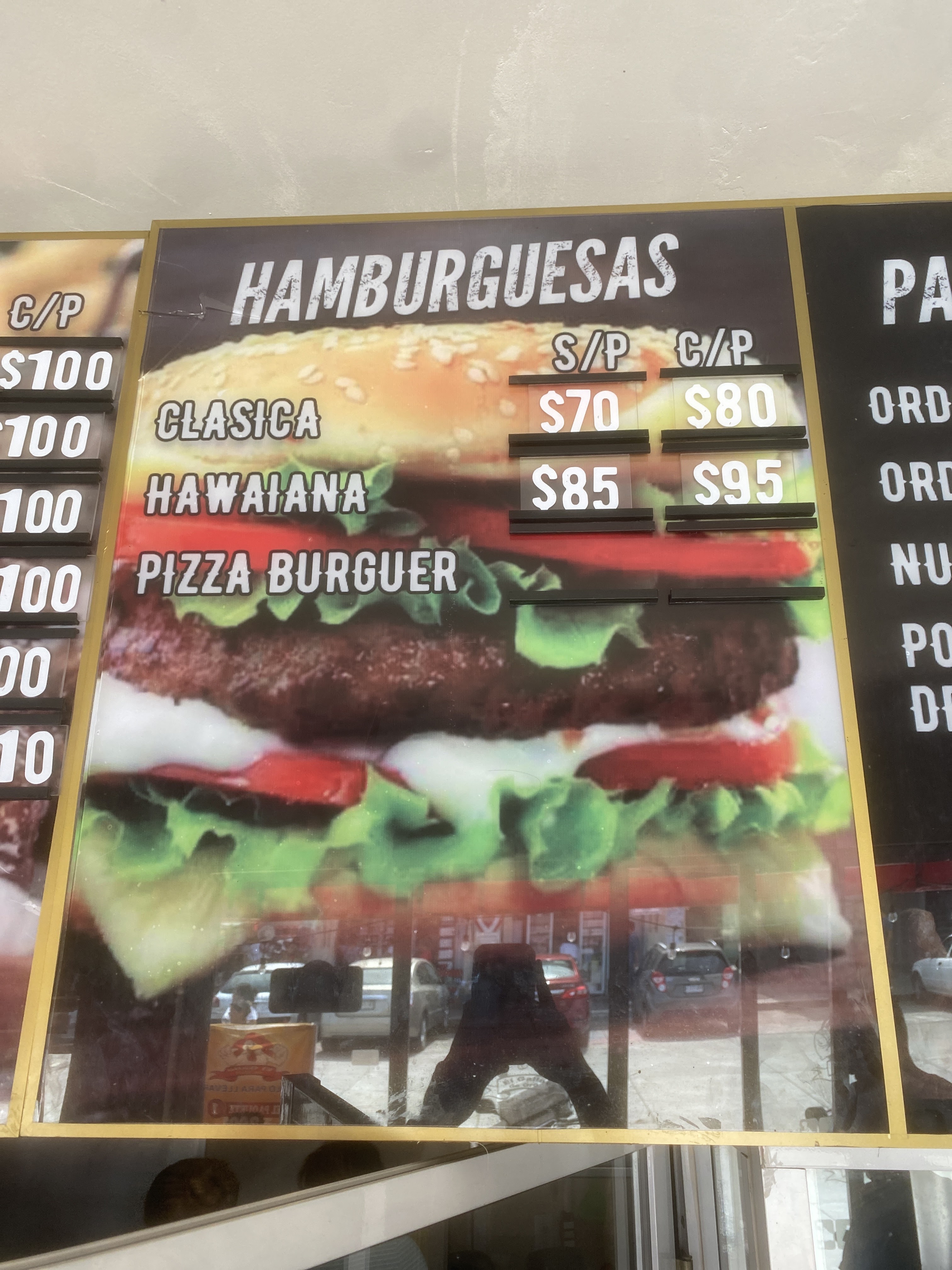 El Gallo de ORO image 8