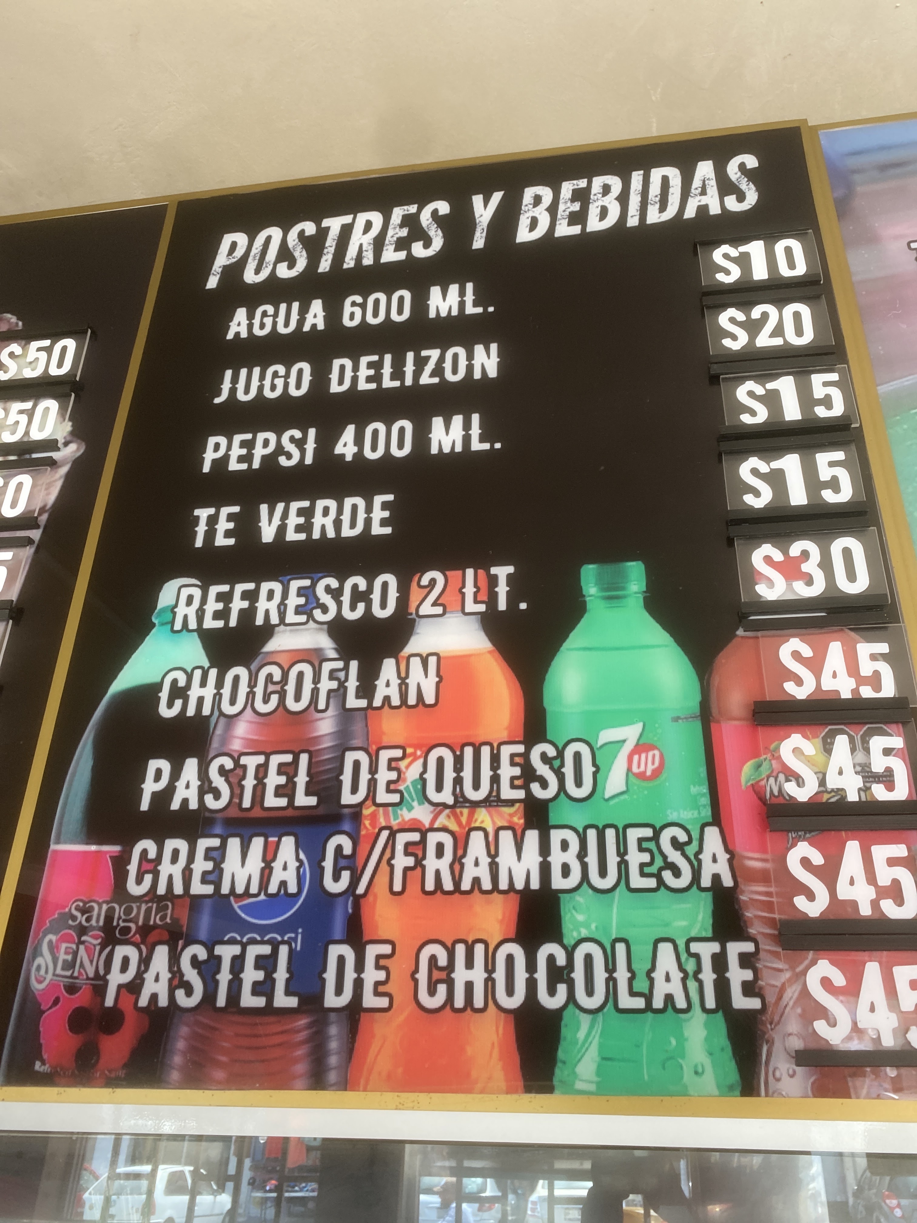 El Gallo de ORO image 10