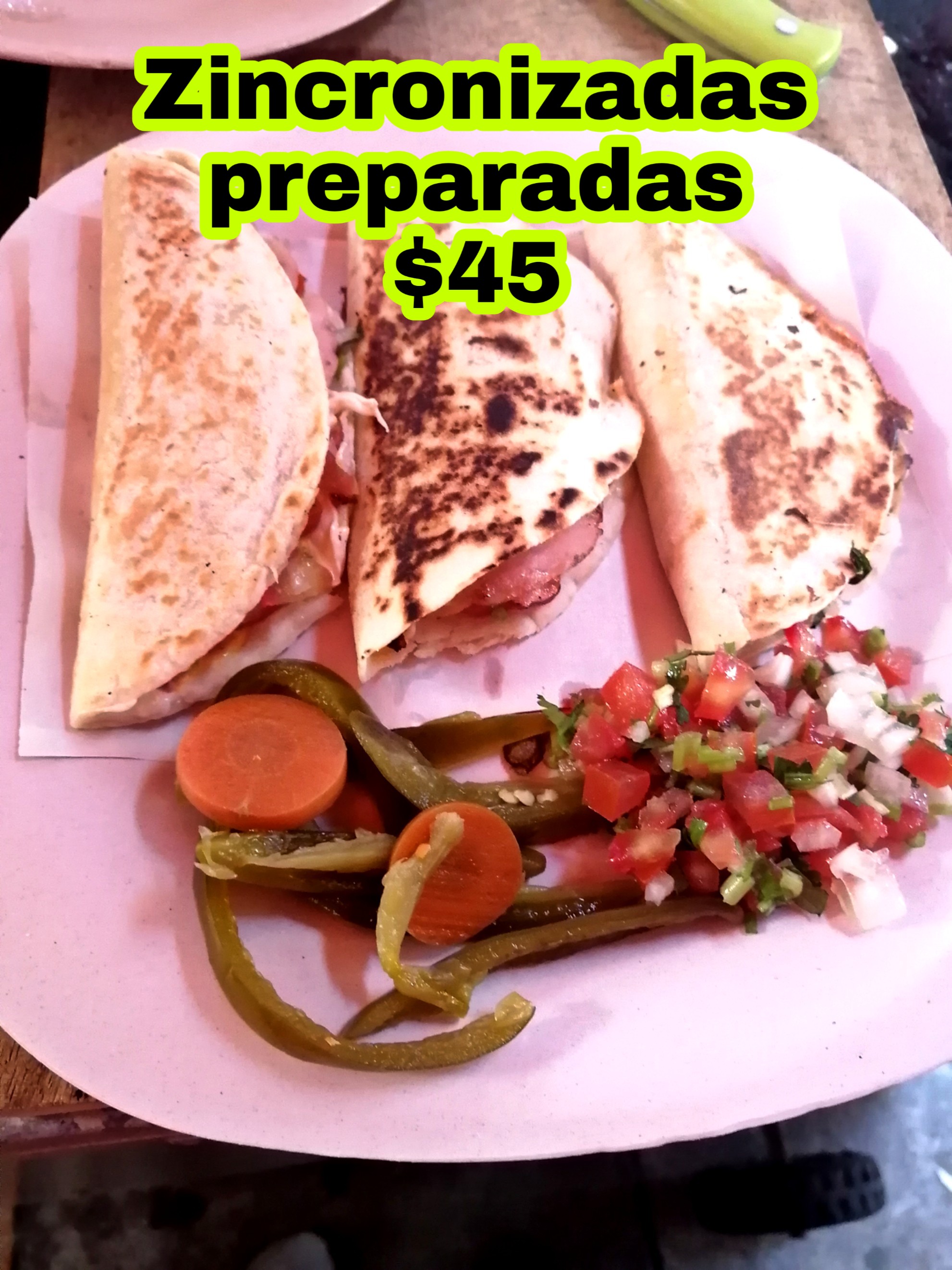 TAQUERIA EL CHAPULIN image 10