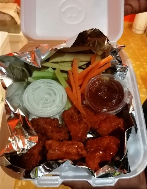 Boneless y bolas de arroz panda to go image 1