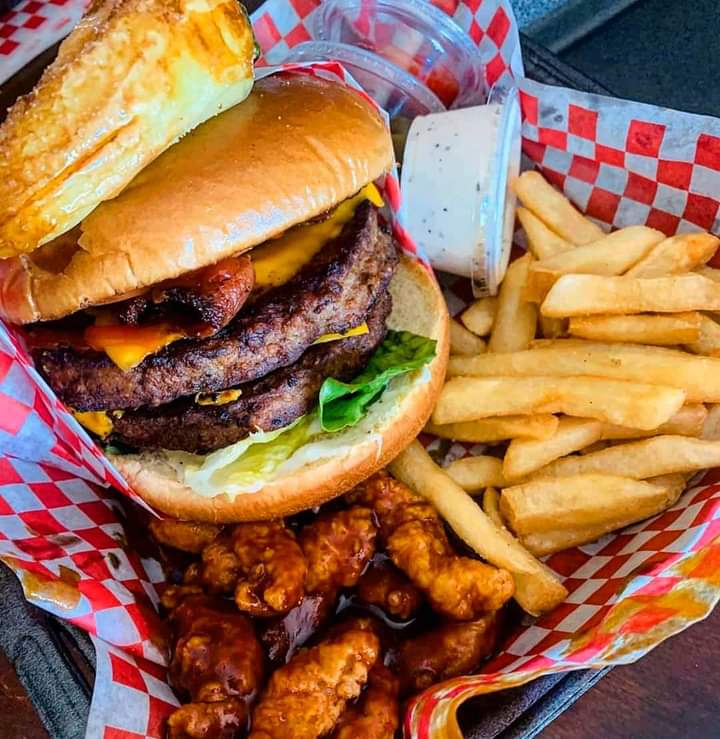 Hamburguesas y tortas Emmanuel image 1