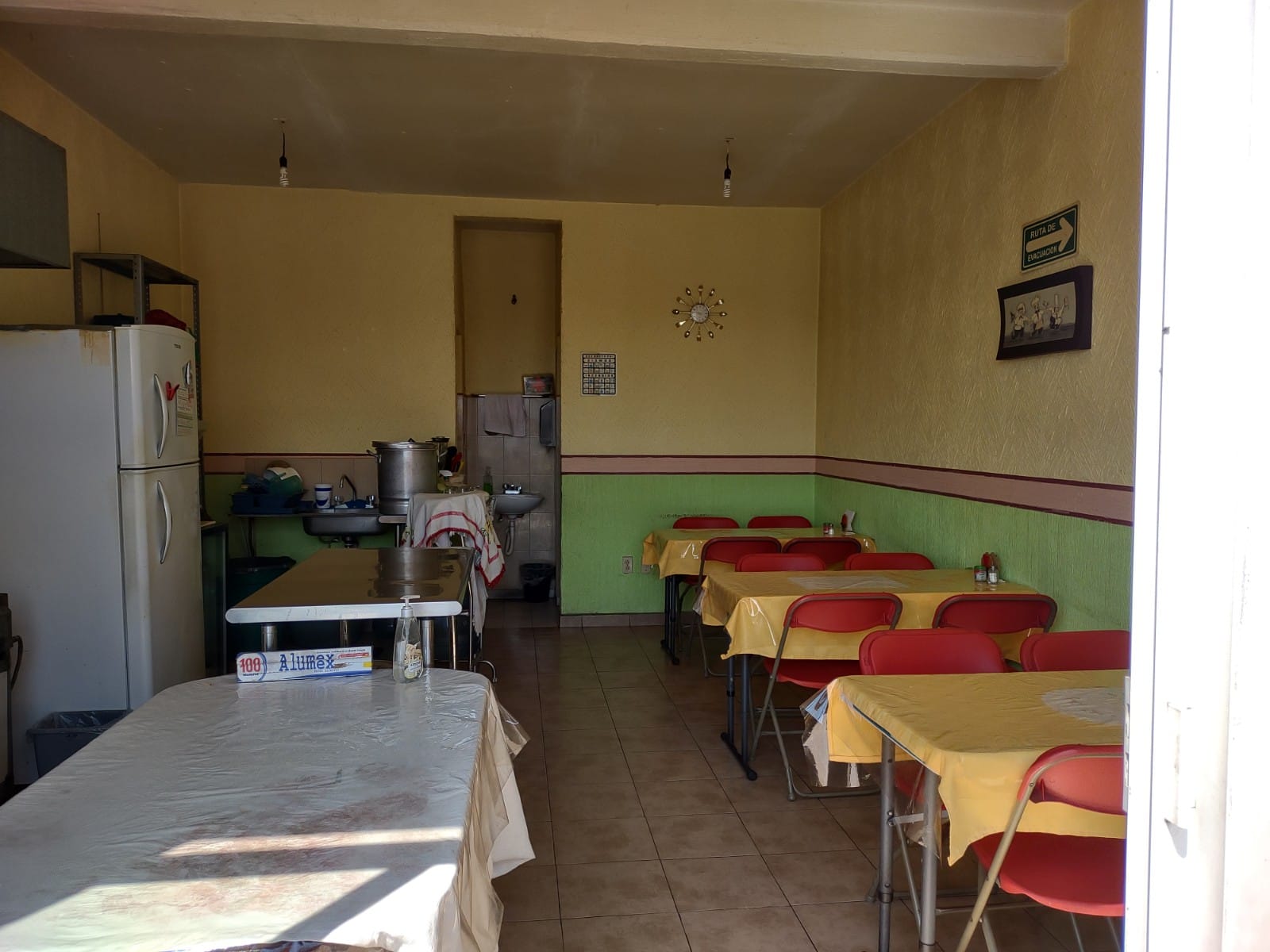 Las Delicias cocina económica image 2