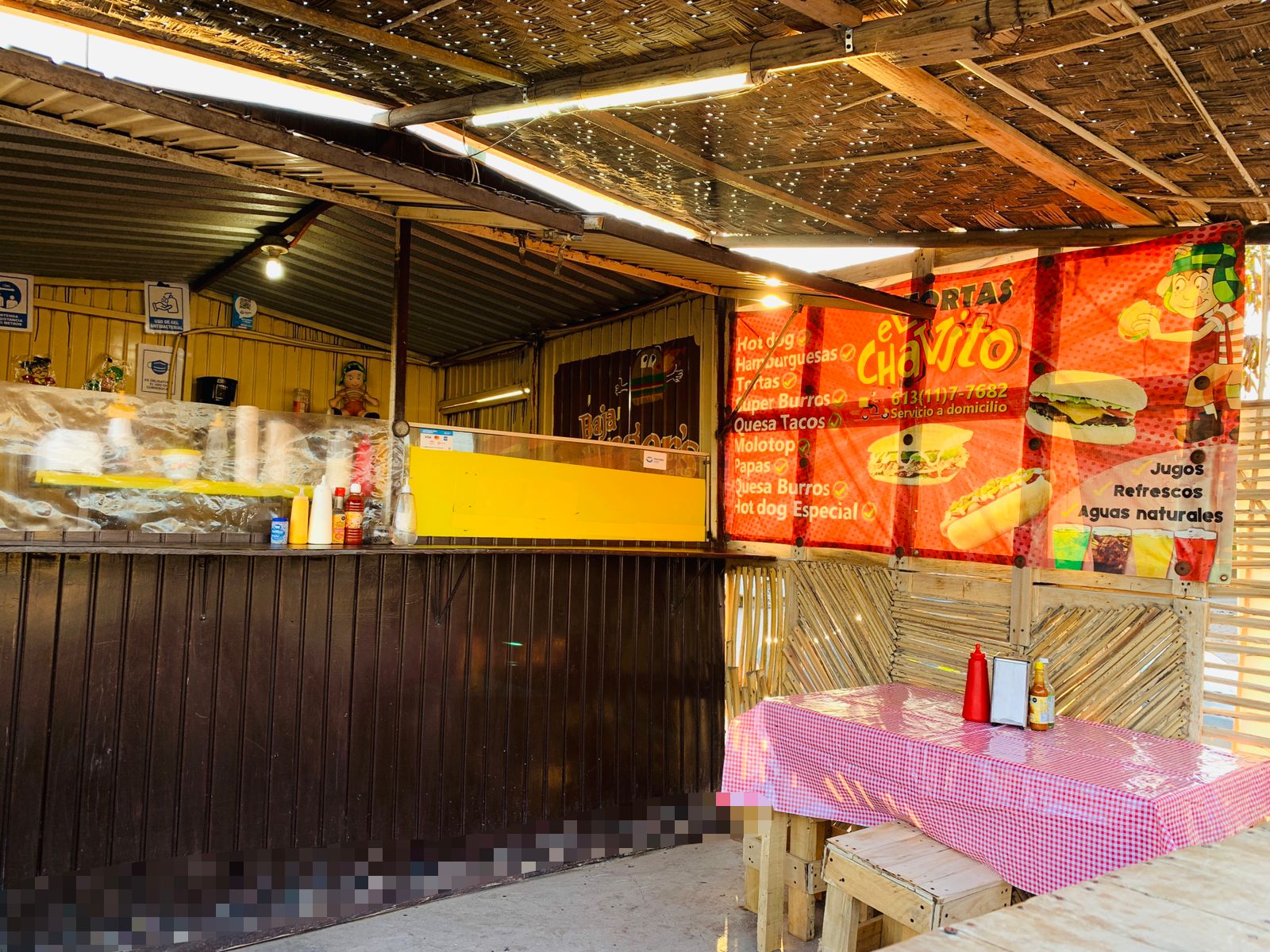 Hot Dogs y Hamburguesas El Chavo image 5