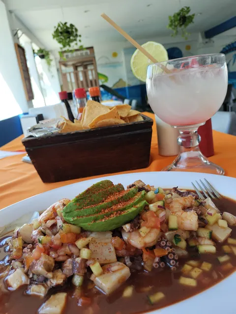 Mariscos El Sinaloense image 4
