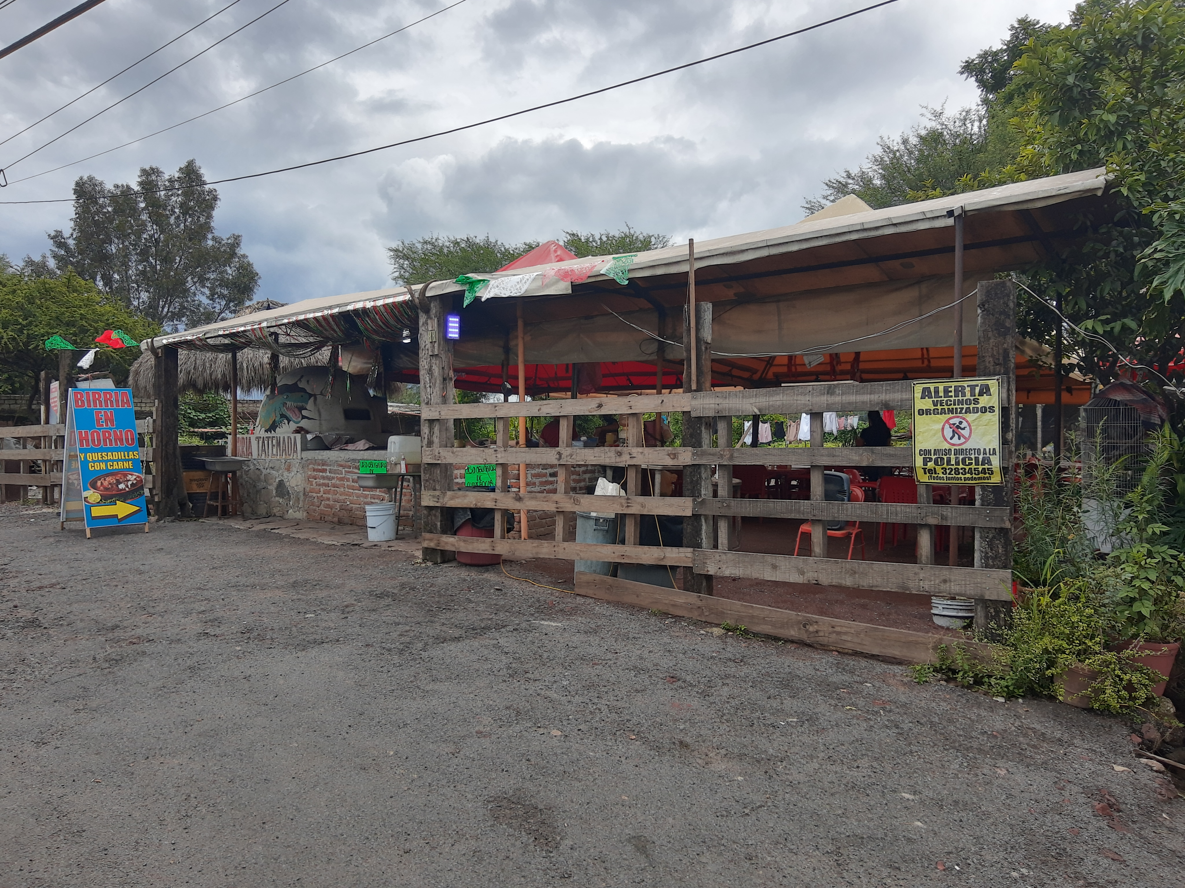 Birrieria El Crucero image 8