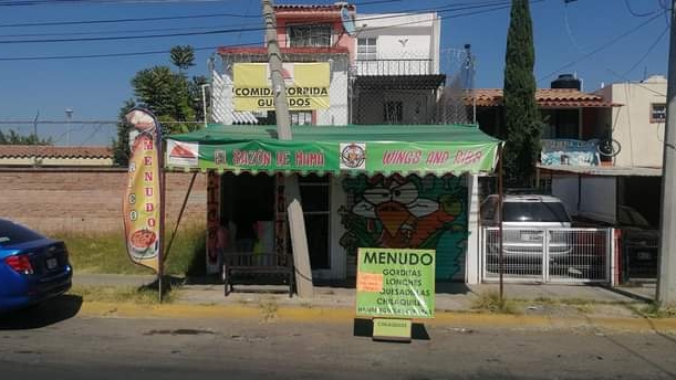 El Sazón de Mamá image 1