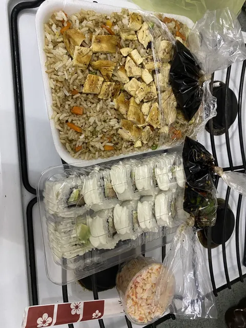 Sushi salas image 7