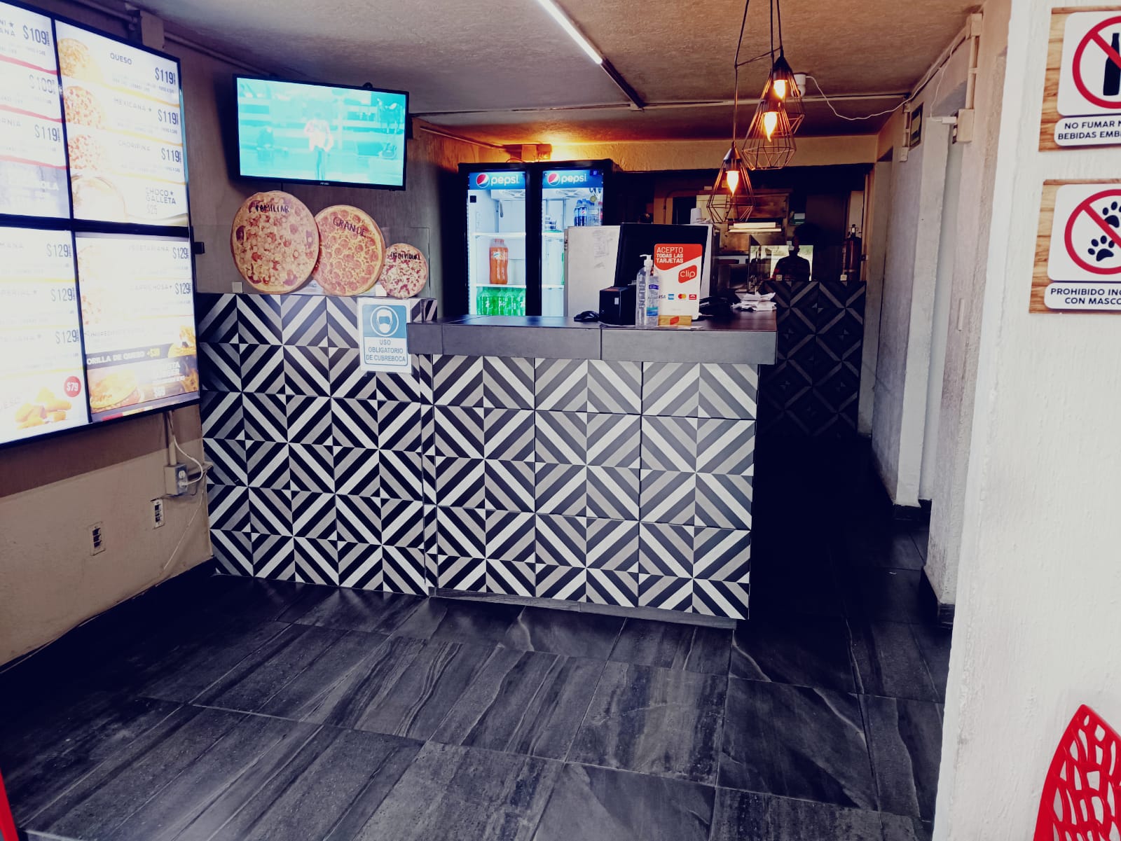 D'Gusta Pizza Agaves image 7