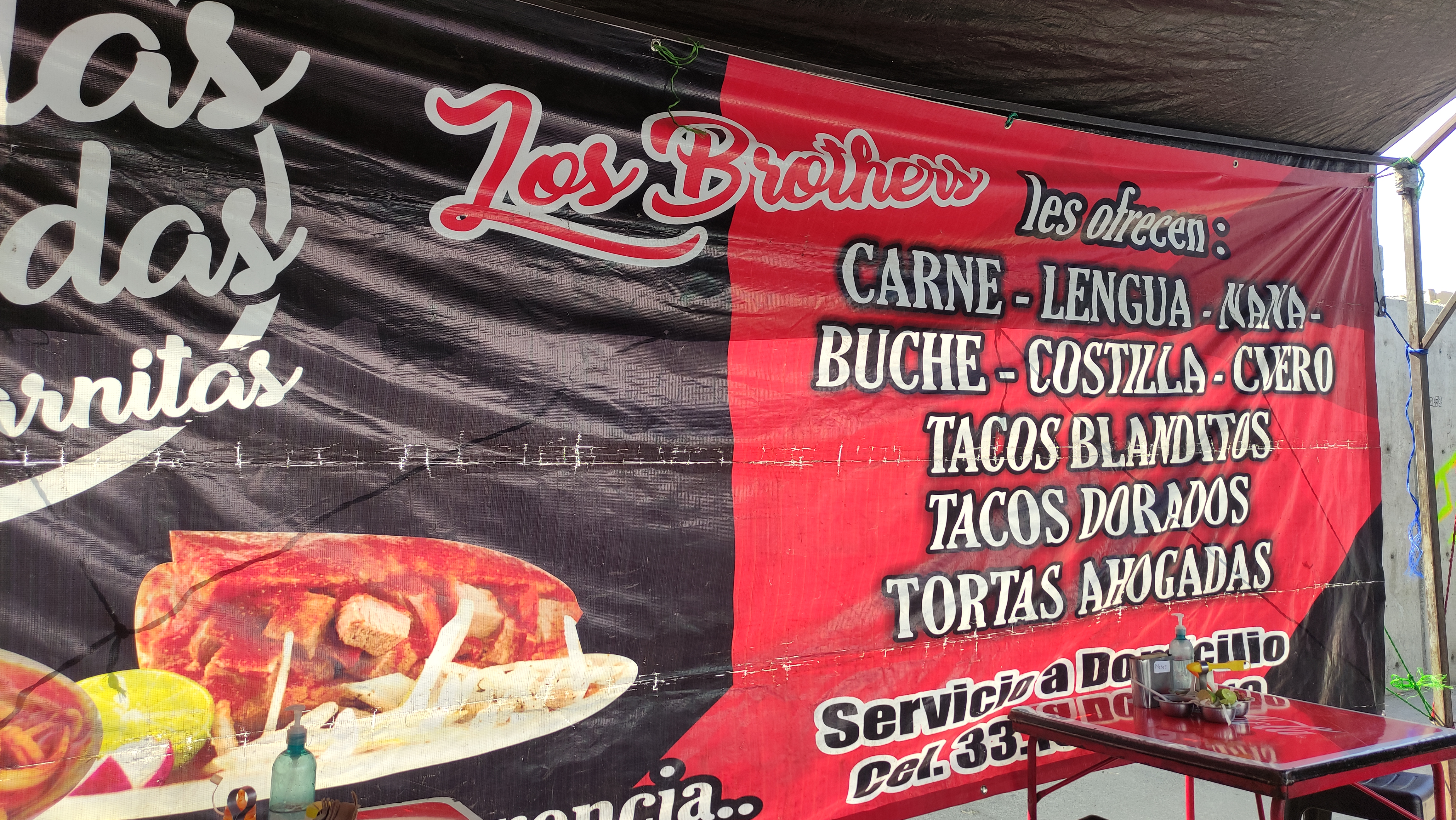 Tortas ahogadas los brothers image 3