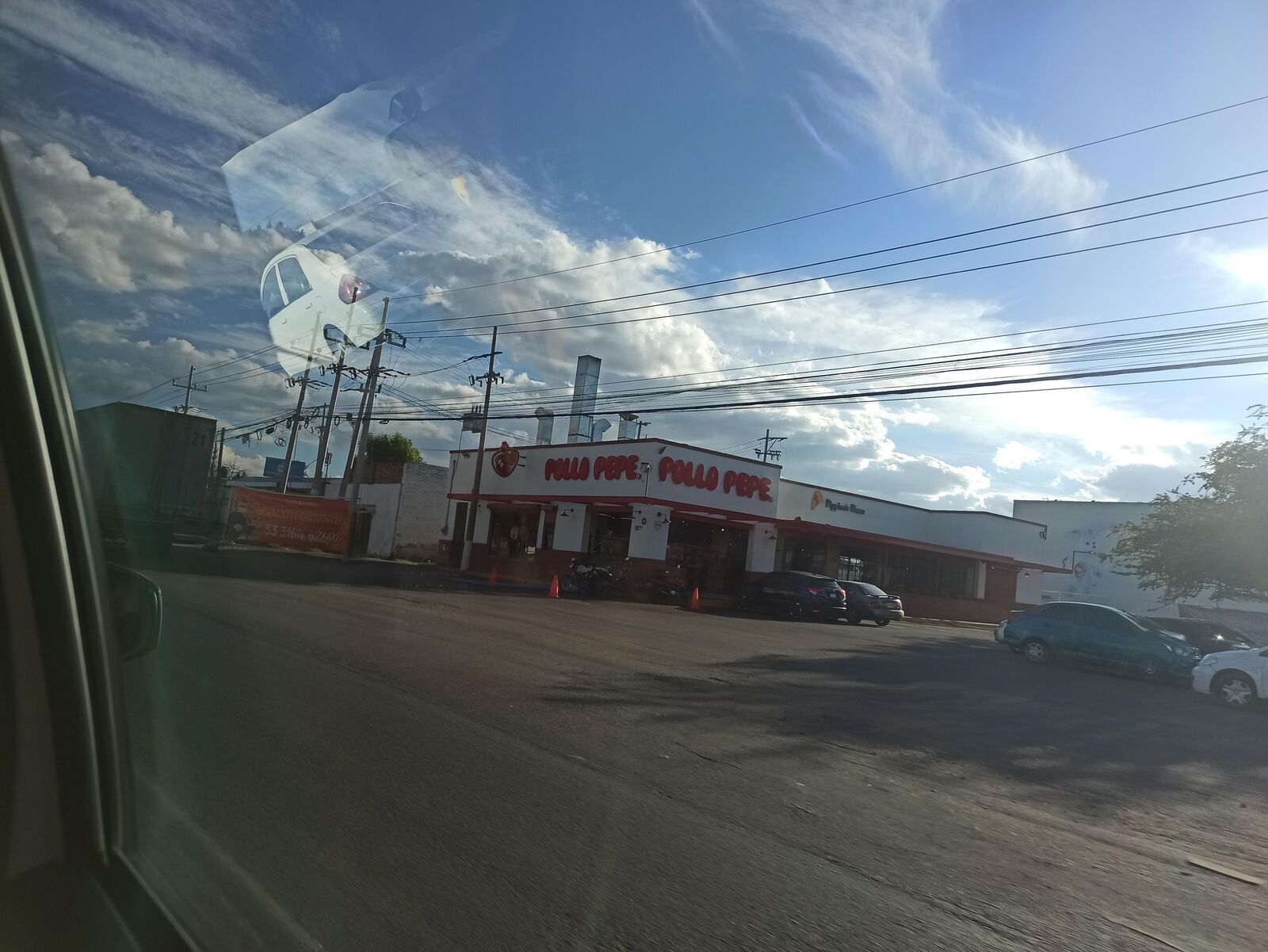 Pollo Pepe image 5