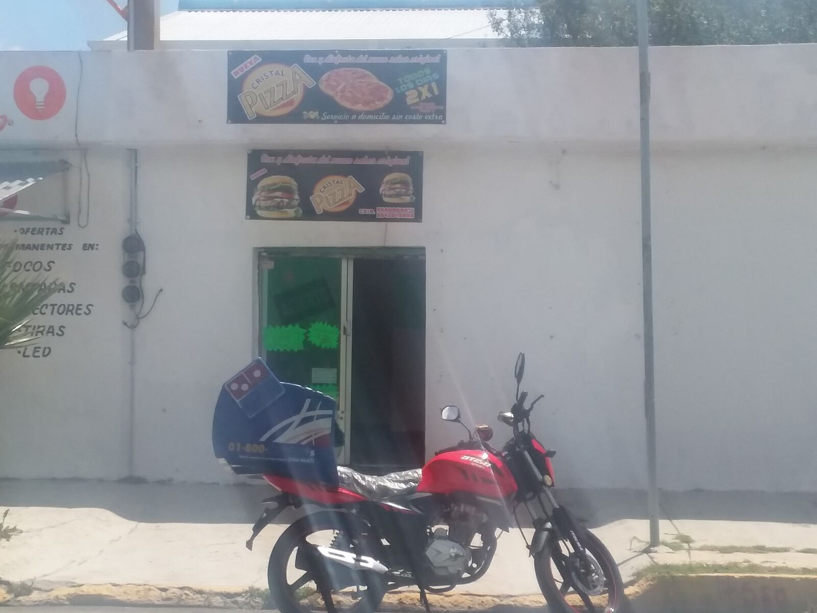 Pizzeria Cristal image 5