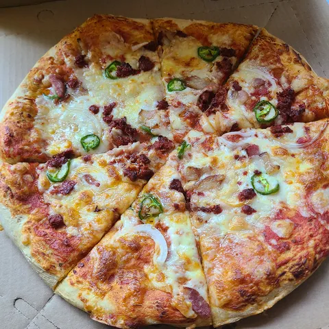 Fratelli Pazzi Pizza image 1