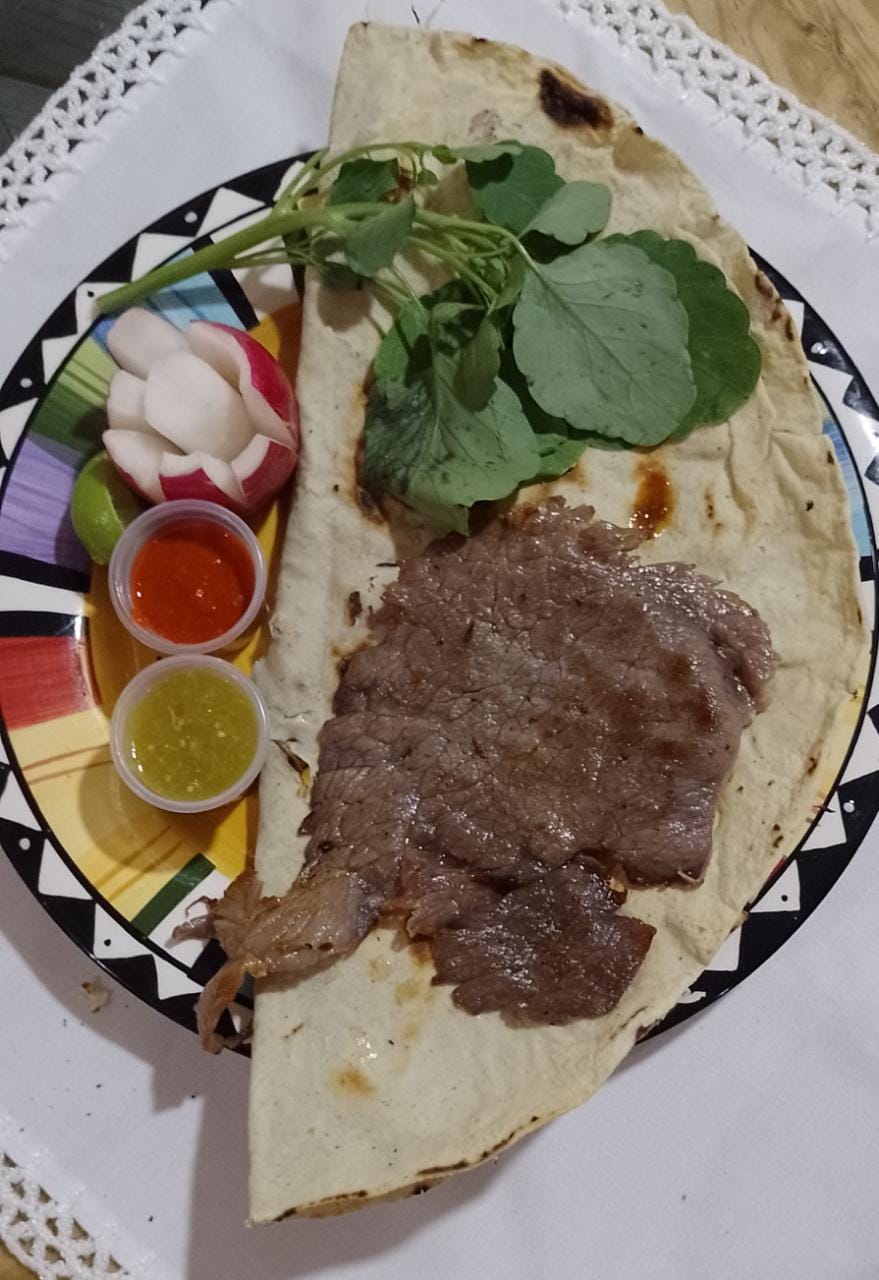 Tlayudas juanita image 1