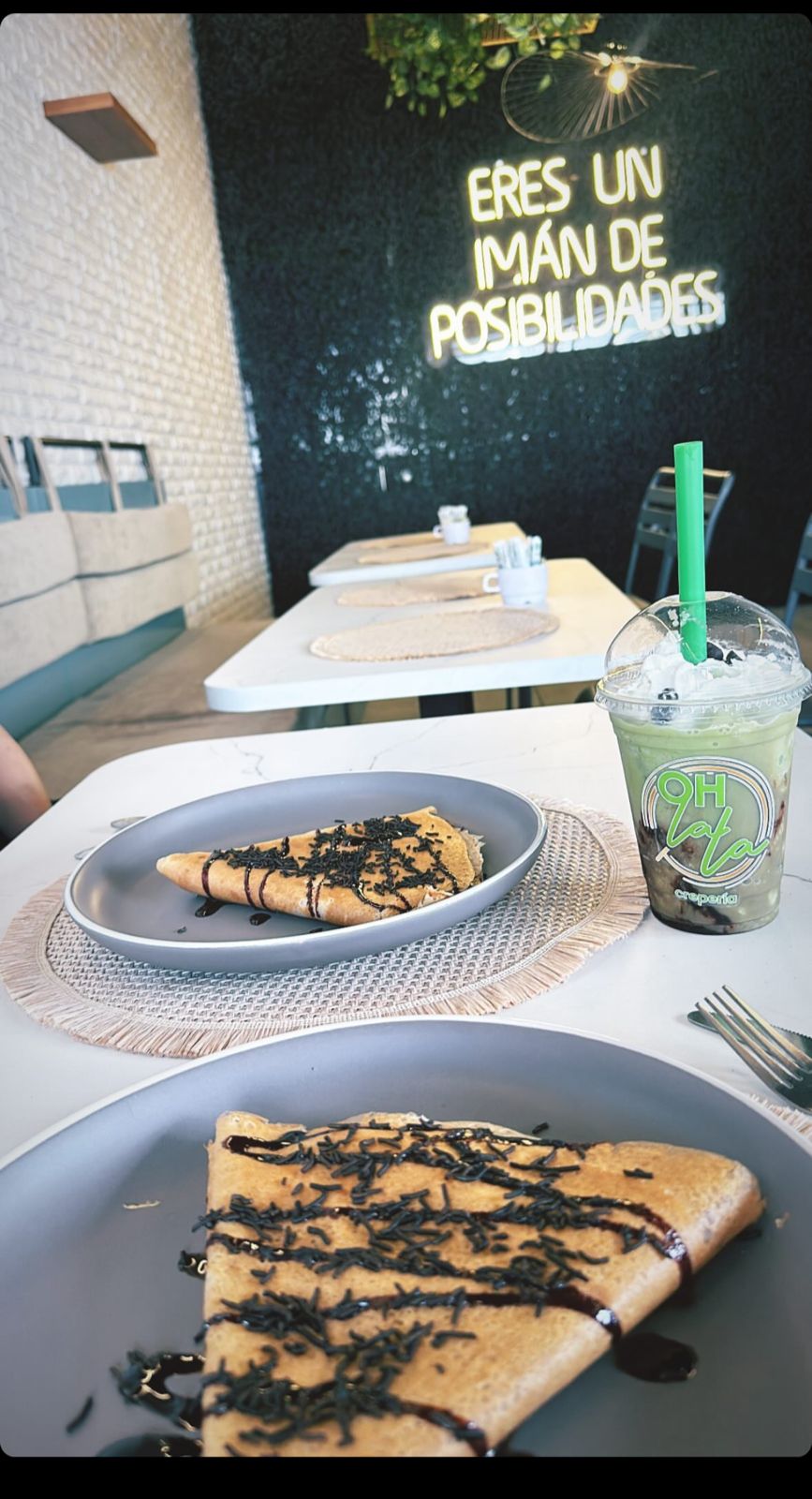 Oh Lala Creperia image 9