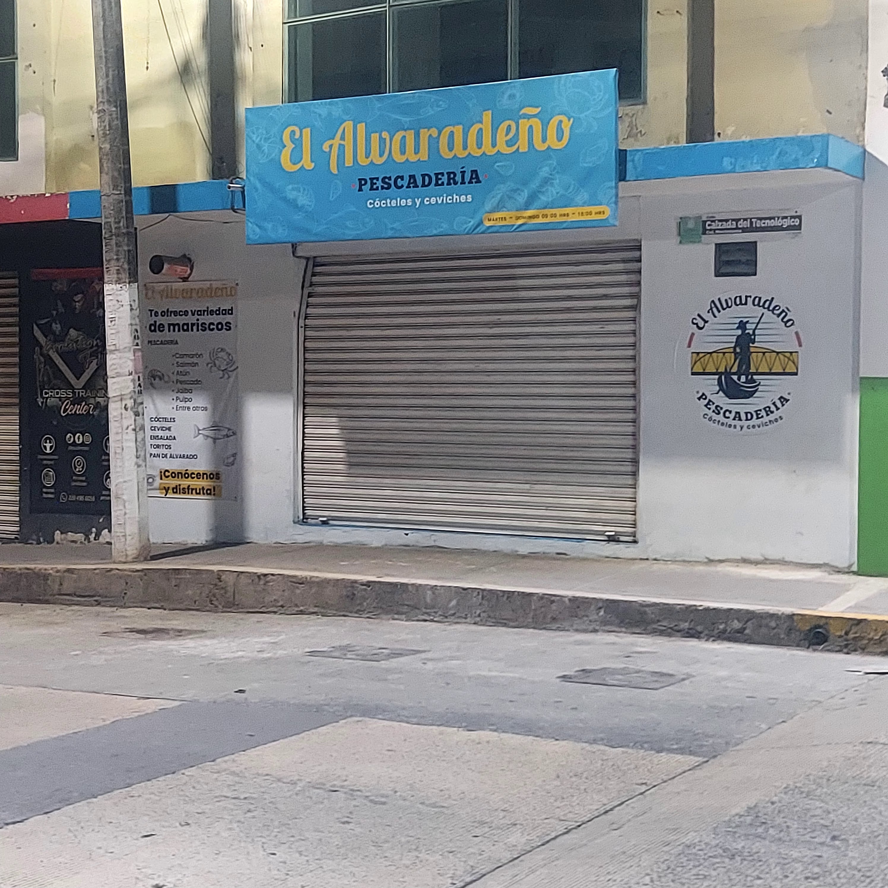 El Alvaradeño, Pescaderia & Marisquería image 1