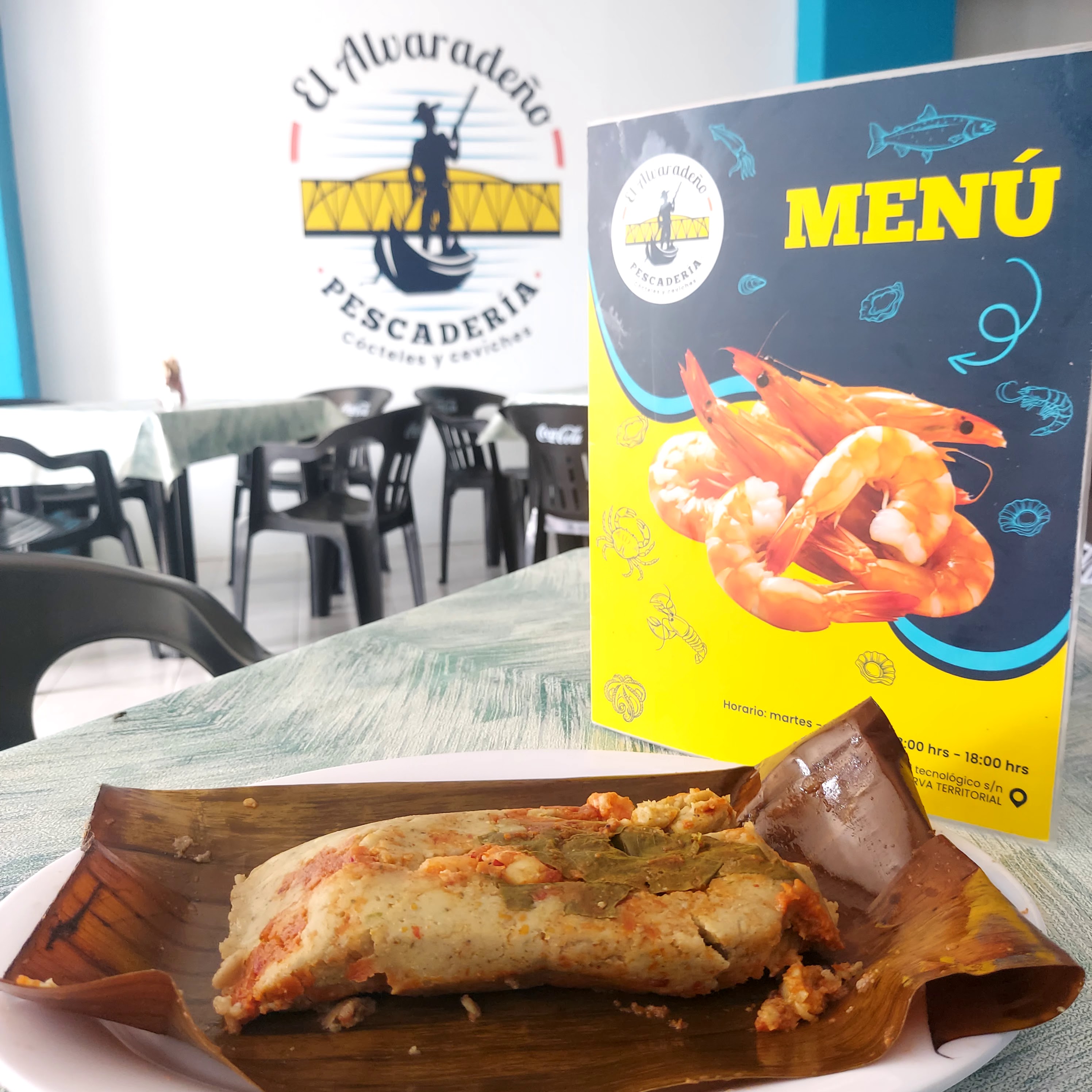 El Alvaradeño, Pescaderia & Marisquería image 3