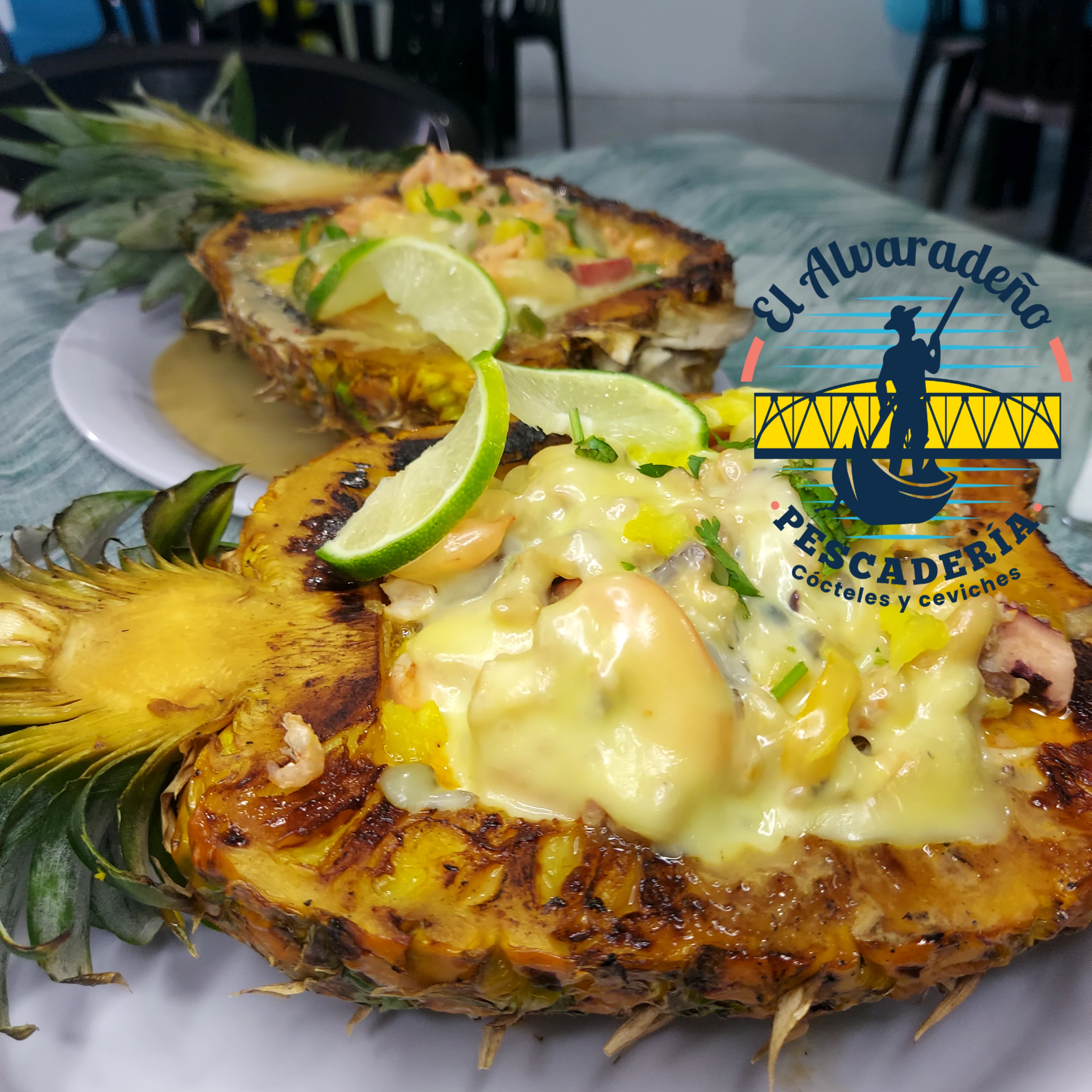 El Alvaradeño, Pescaderia & Marisquería image 6