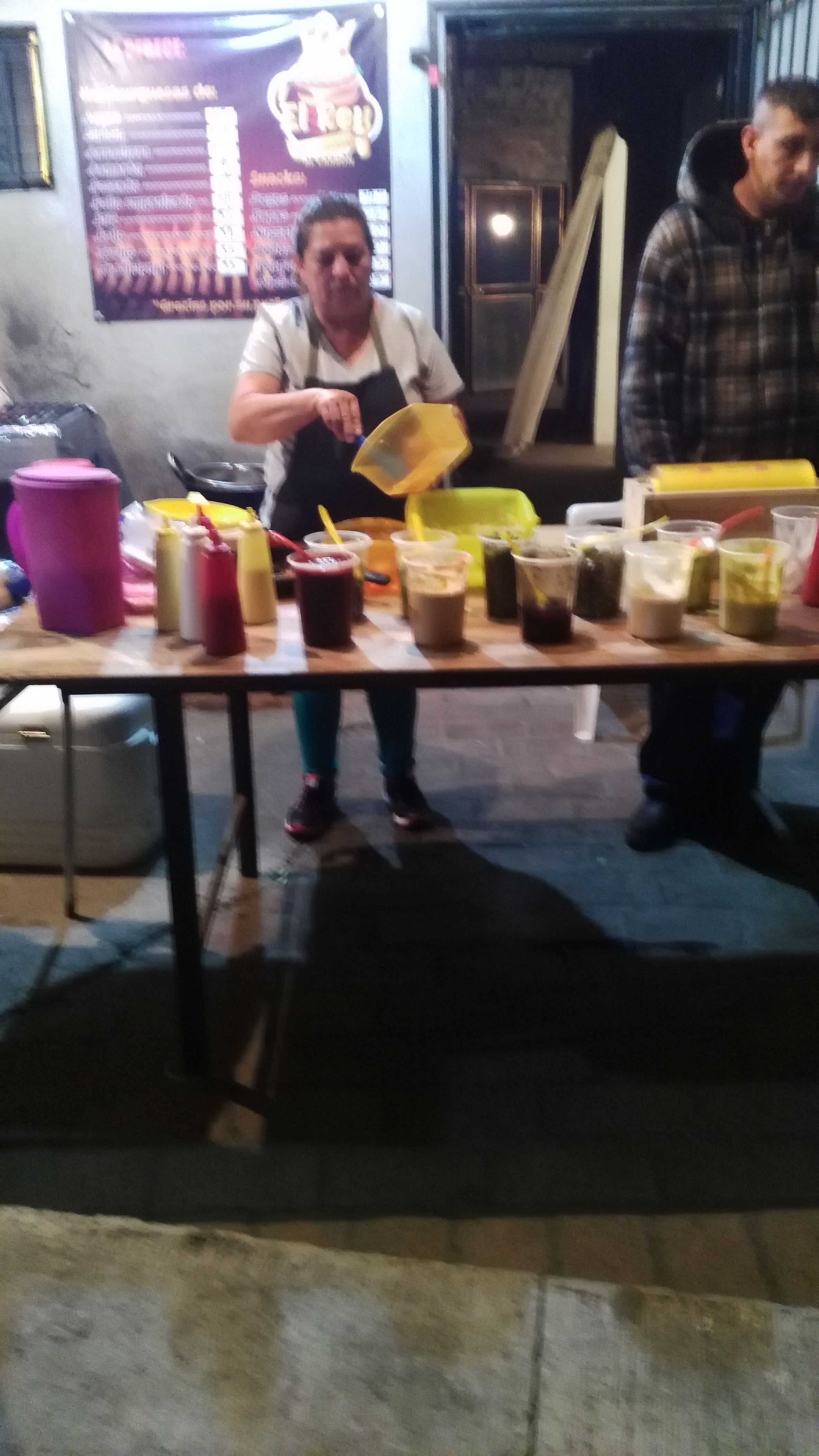 Hamburguesas Al Carbon "El Rey" image 3