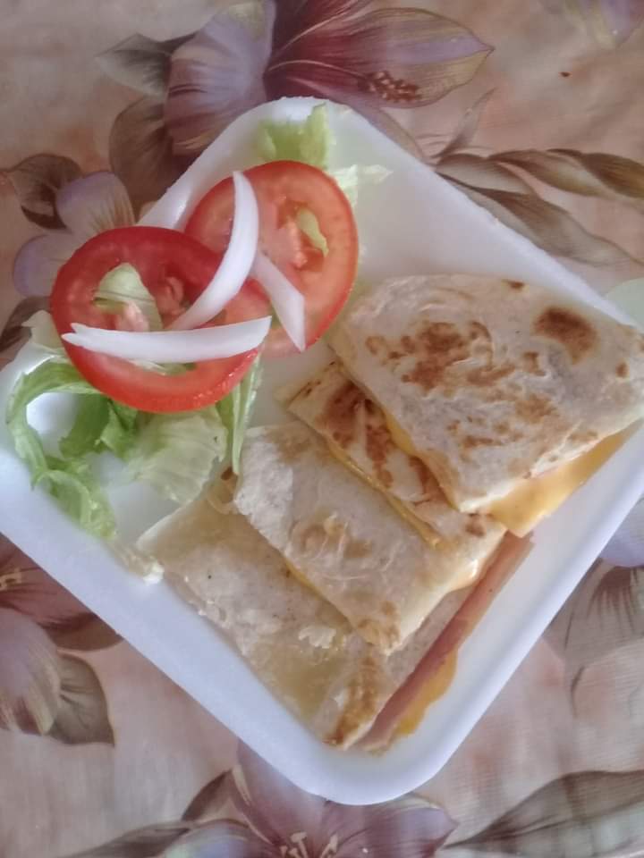 Loncheria Reyna image 4