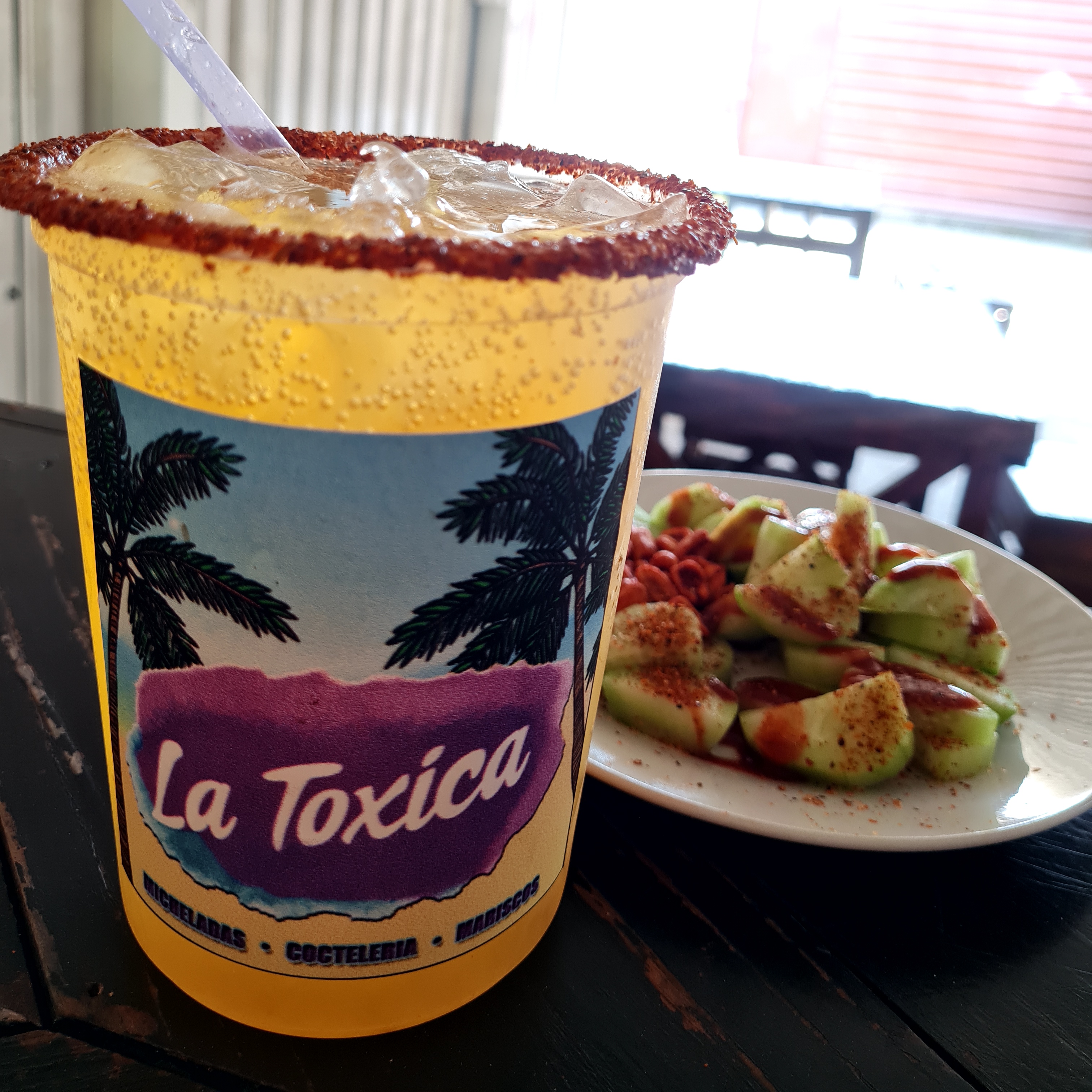 Mariscos y Micheladas "La Toxica" image 1