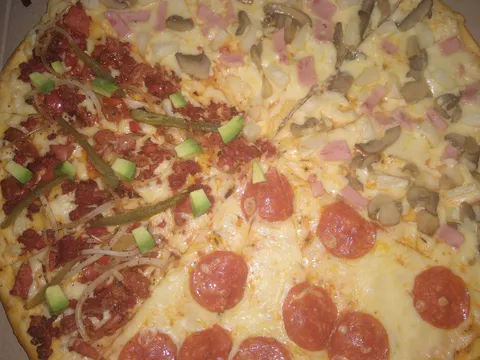 Pizzas QS image 1