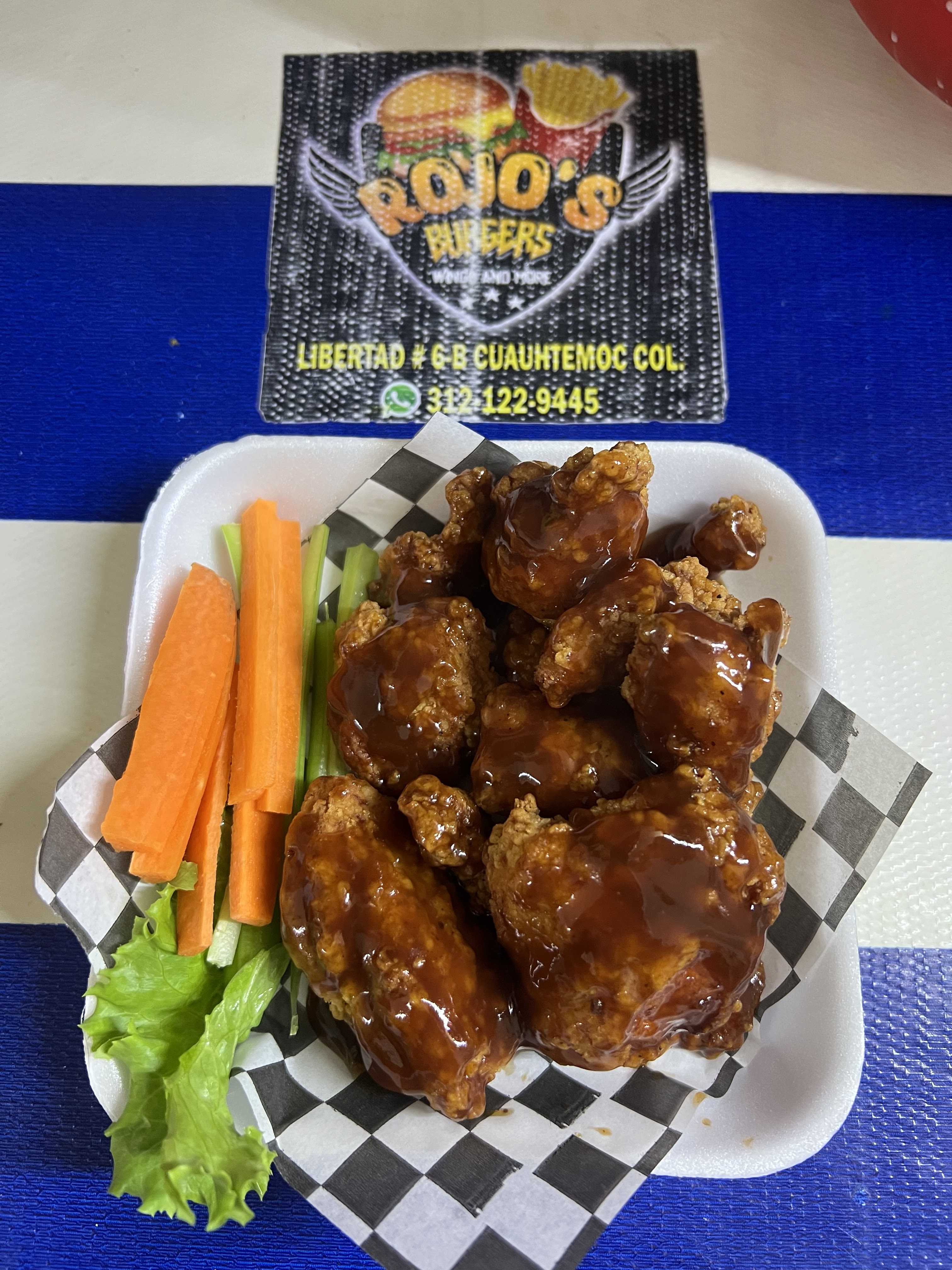 Rojo’s burgers image 8