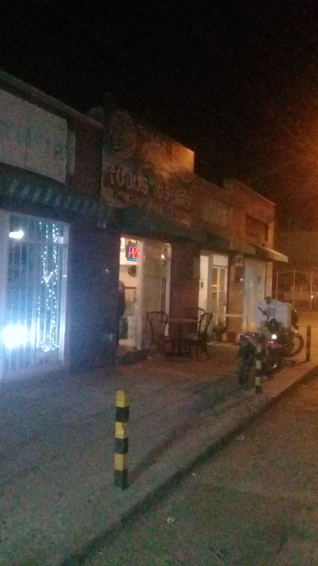 Pizza Express image 8