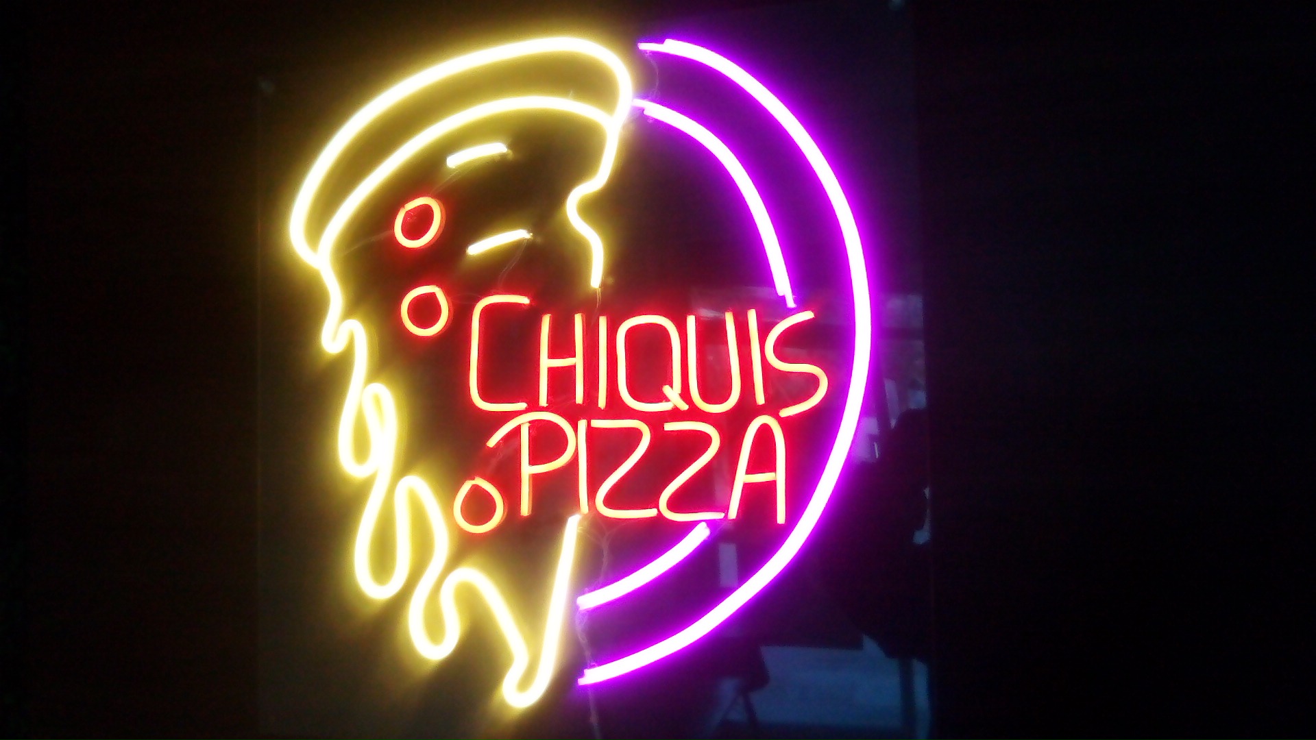 Chiquis pizza image 5