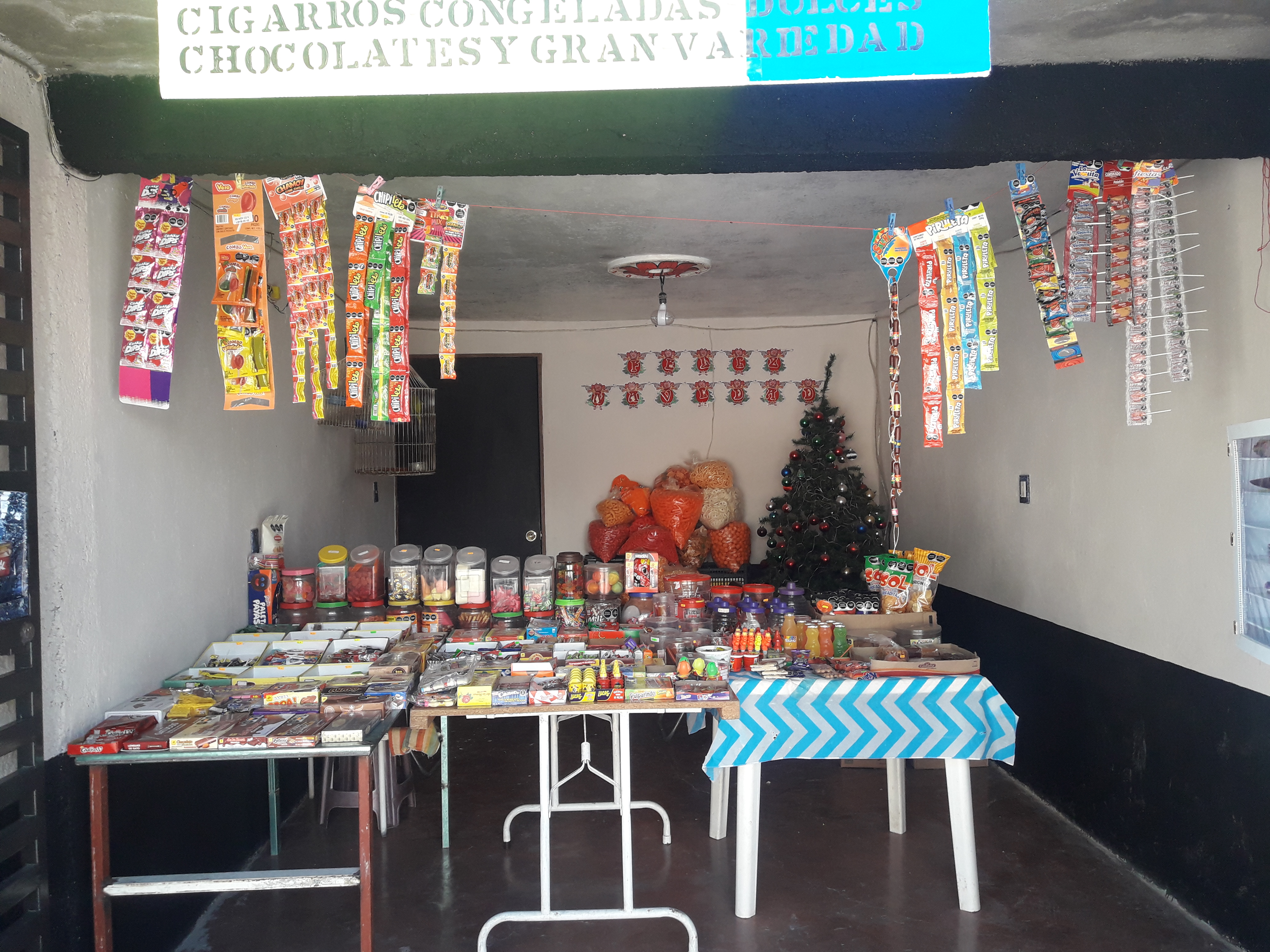 Botanas y dulces raveirnand image 2