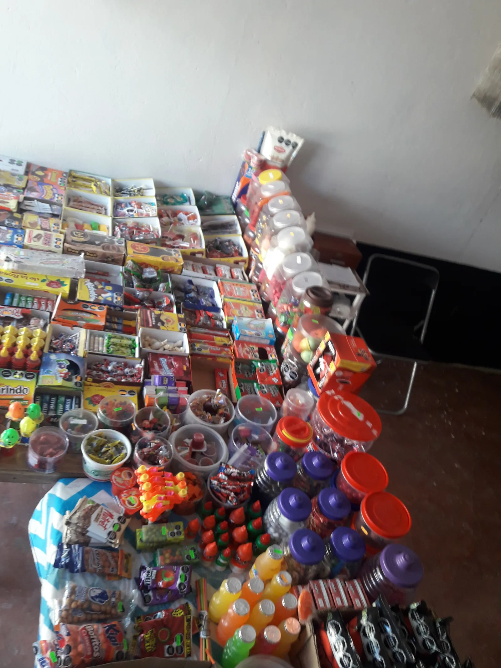 Botanas y dulces raveirnand image 3