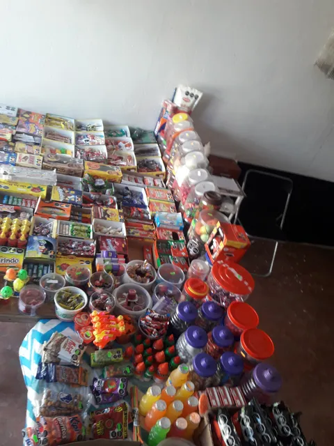 Botanas y dulces raveirnand image 3