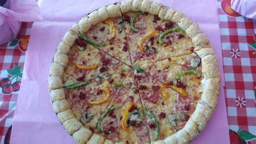 PIZZAS PEQUES image 2