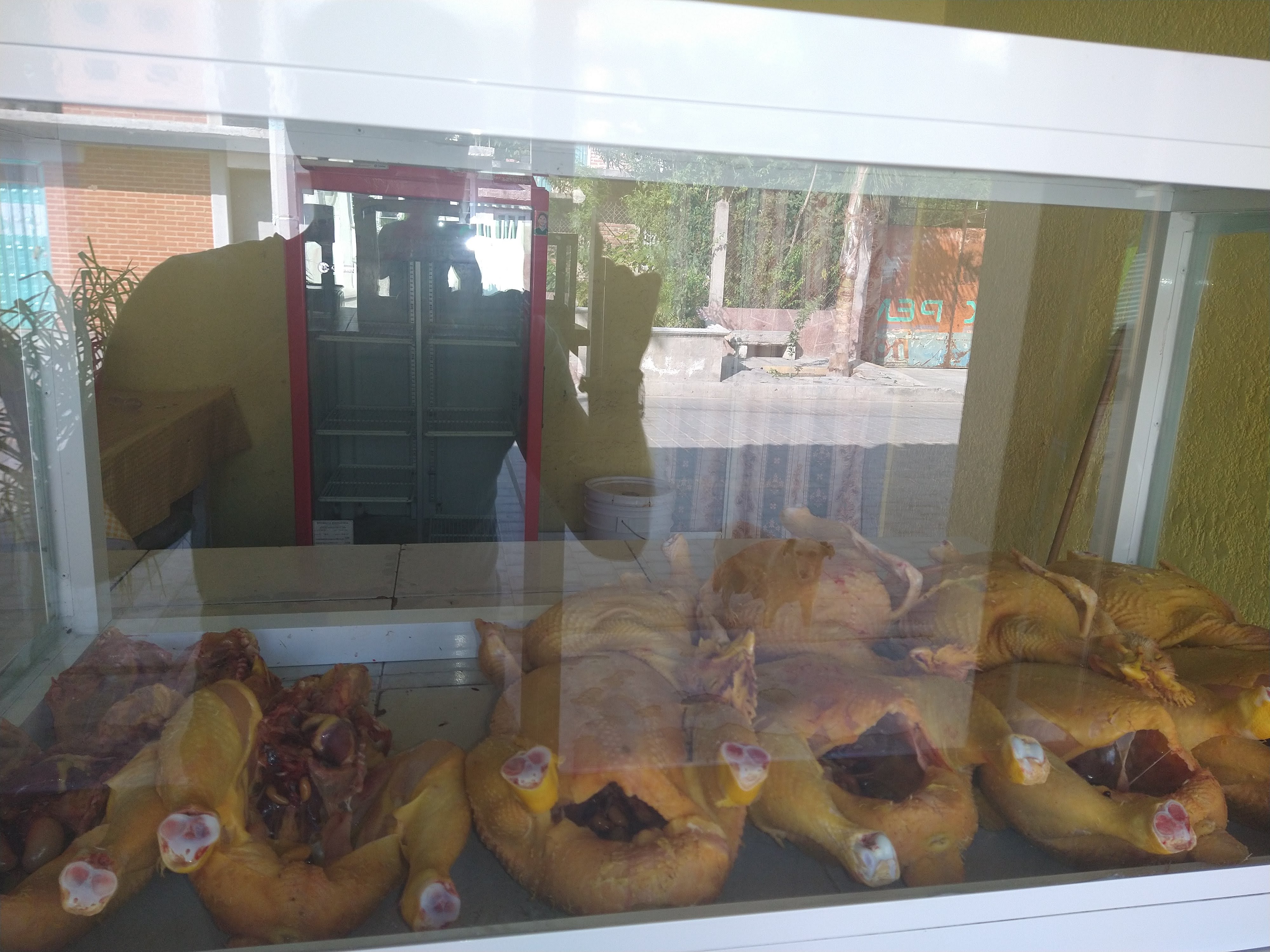 Pollería "piquito de oro" image 5