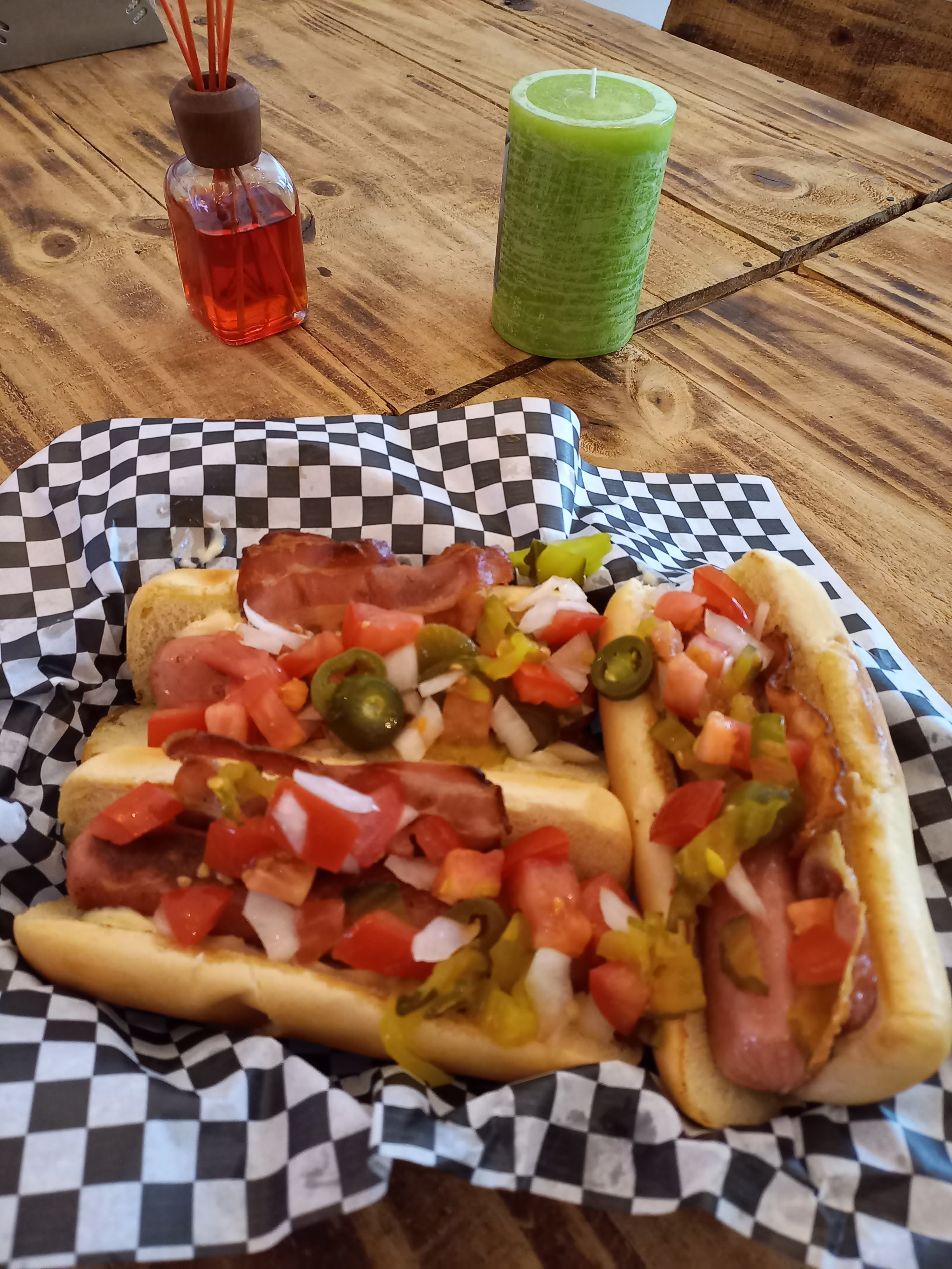 Maxi Wings & Burgers image 5